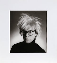 Andy Warhol avec verres, impression gélatino-argentique de Christopher Makos