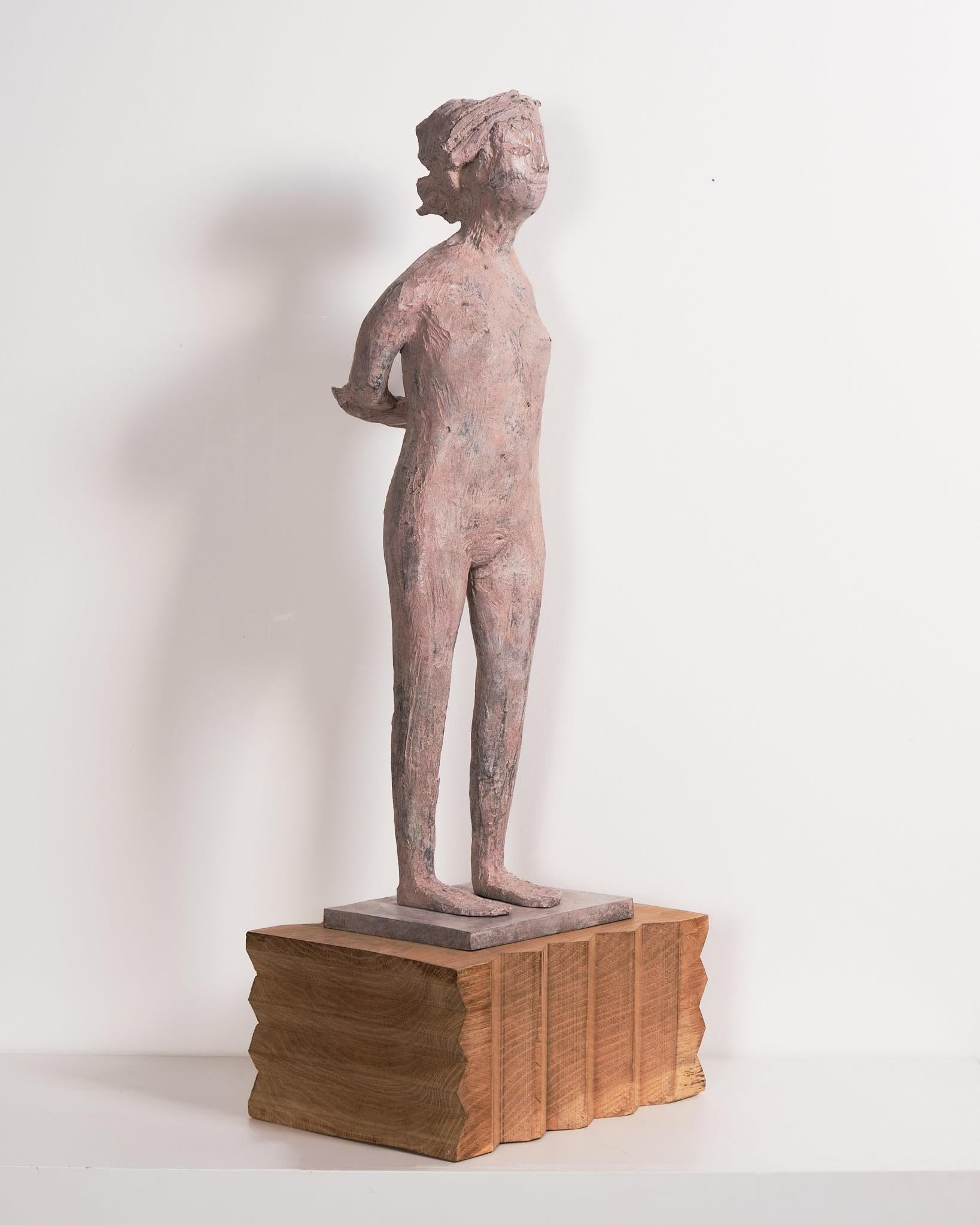 Bronzo, Oak
Edizione V.I.I.
H83 x L31 x P23 cm (inclusa la base)