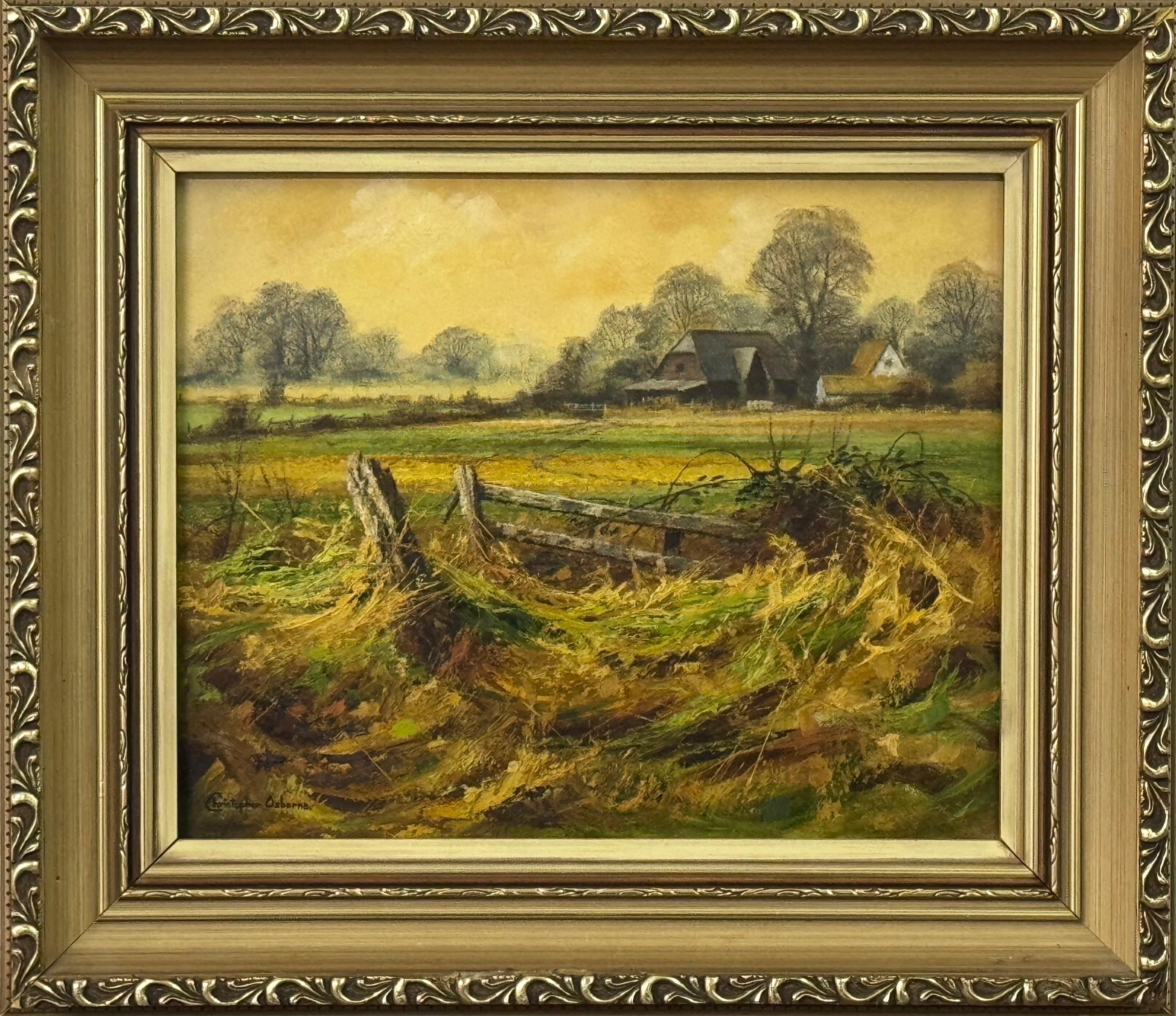 Granja en la campiña inglesa con cálidos colores marrón dorado y verde exuberante - Figurative Painting Marrón de Christopher Osborne