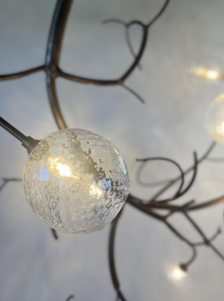 XXIe siècle et contemporain Christopher Poehlmann, lustre à branches massif, moderne et sculptural, verre soufflé en vente