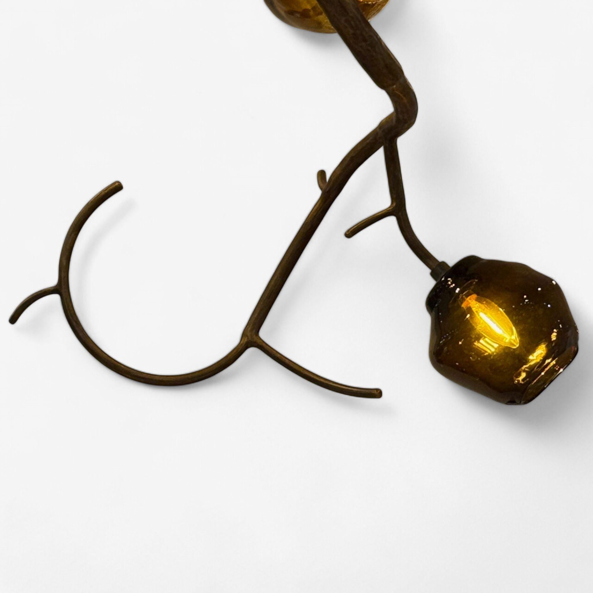 Christopher Poehlmann, Lampadario moderno a sospensione Christopher Blossom, vetro argentato, 21° C. in vendita 2