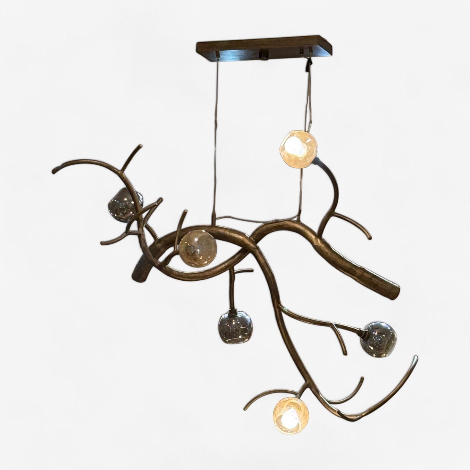 XXIe siècle et contemporain Christopher Poehlmann, Lustre moderne à branches sculpturales, verre miroité en vente