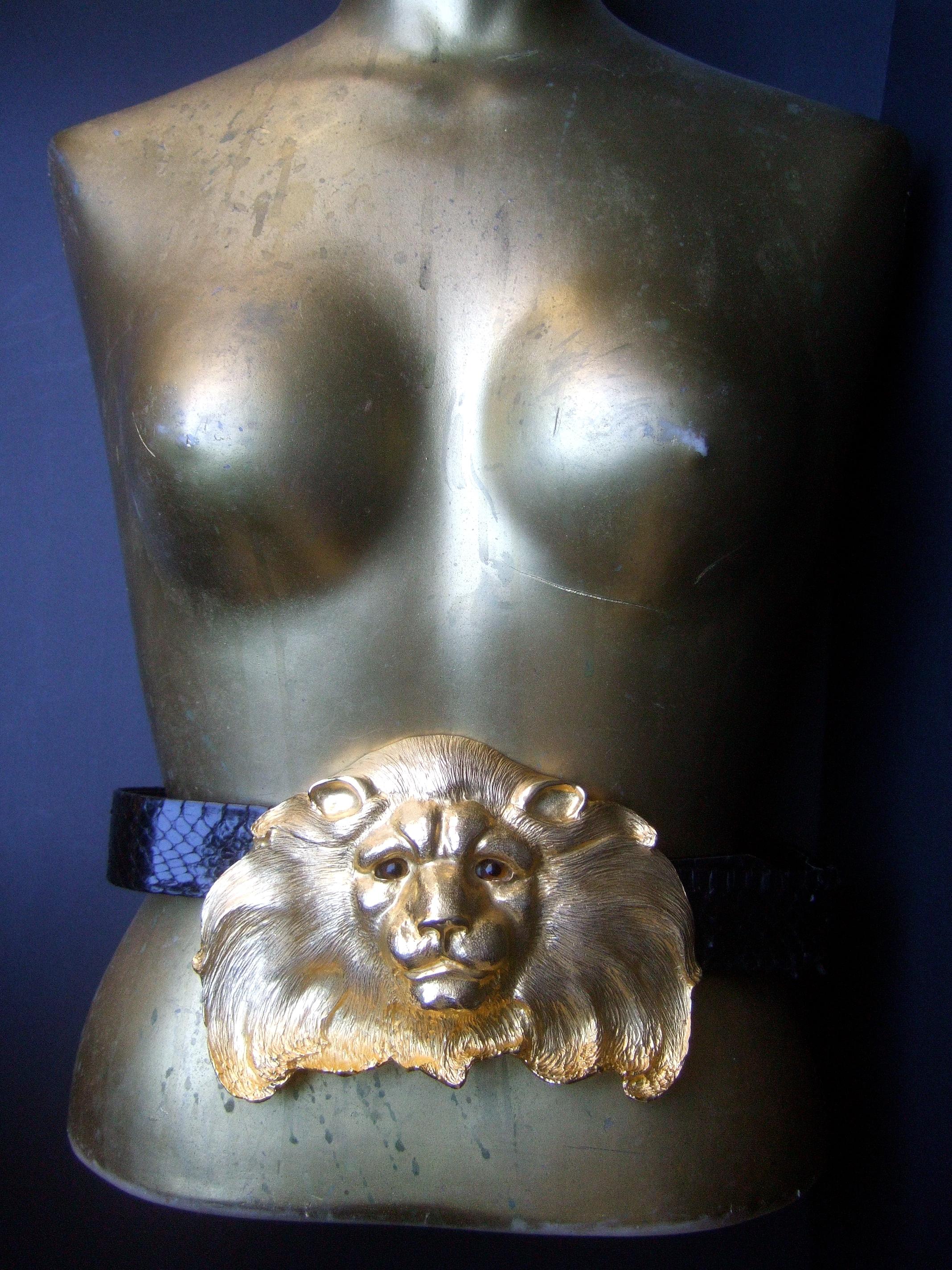 Christopher Ross - Ceinture en métal doré massif avec boucle en forme de lion, vers 1984 en vente 7
