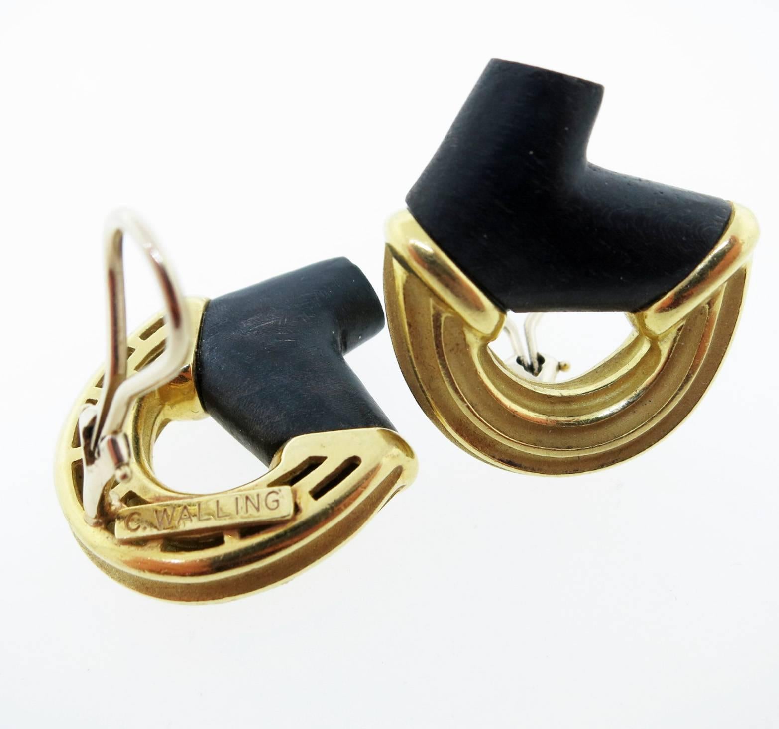 Christopher Walling 18 Karat Gold Honed Black Onyx Earrings In Excellent Condition In Lambertville, NJ