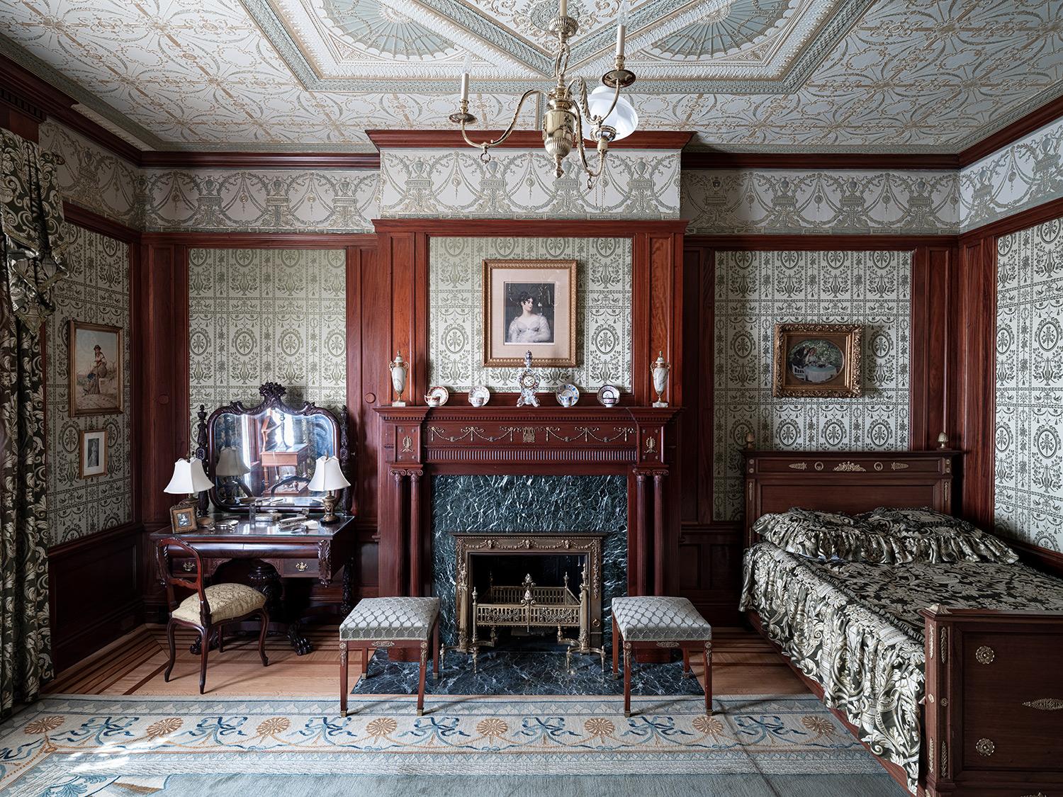 Christos J. Palios - Emma
s Room, Pabst Mansion, 2024, Imprimé d
après