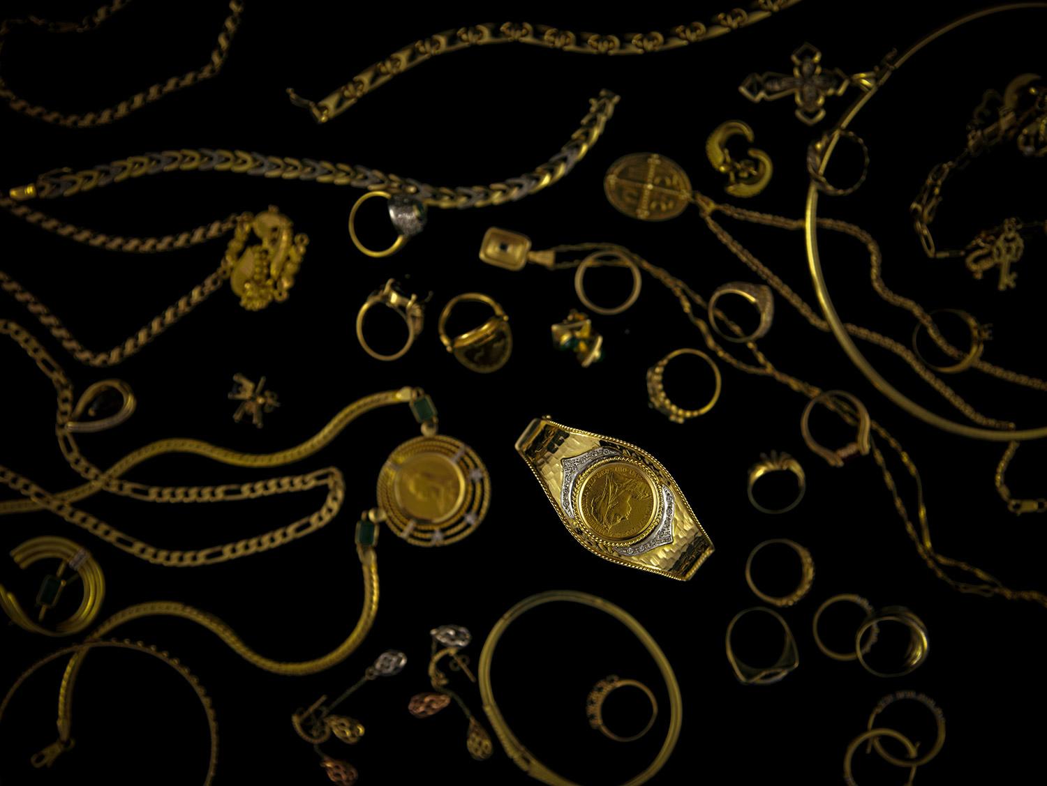 Christos J. Palios - Bijoux, Photographie 2017, Imprimée d'après