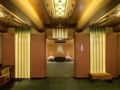 Christos J. Palios - Ladies Lounge, Paramount Theatre, 2022, imprimé d'après