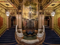 Christo J. Palios - Fontaine de cristal de la Mezzanine, Photographie 2022, Impression d'après