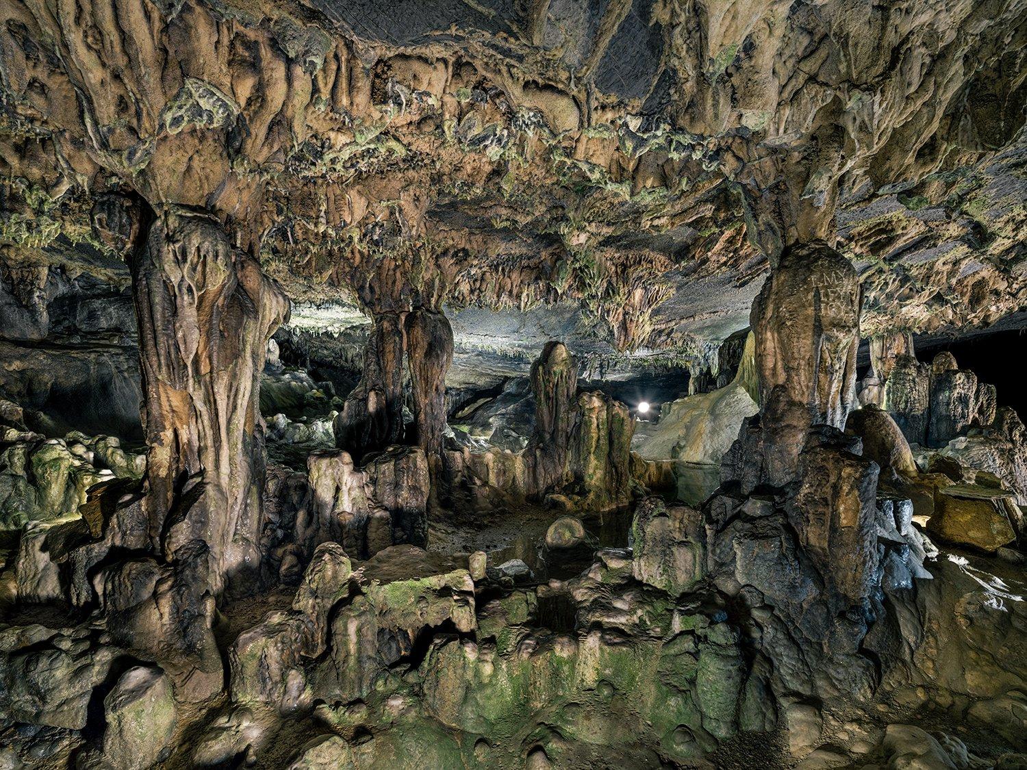 "RESPLENDENCE OF ANTIPODES
In the scope of civilization, the subterranean realm remains largely unchanged. Isolated in darkness for hundreds of millions of years, the sunless underworld encompasses majestic ancient formations gradually eroded into