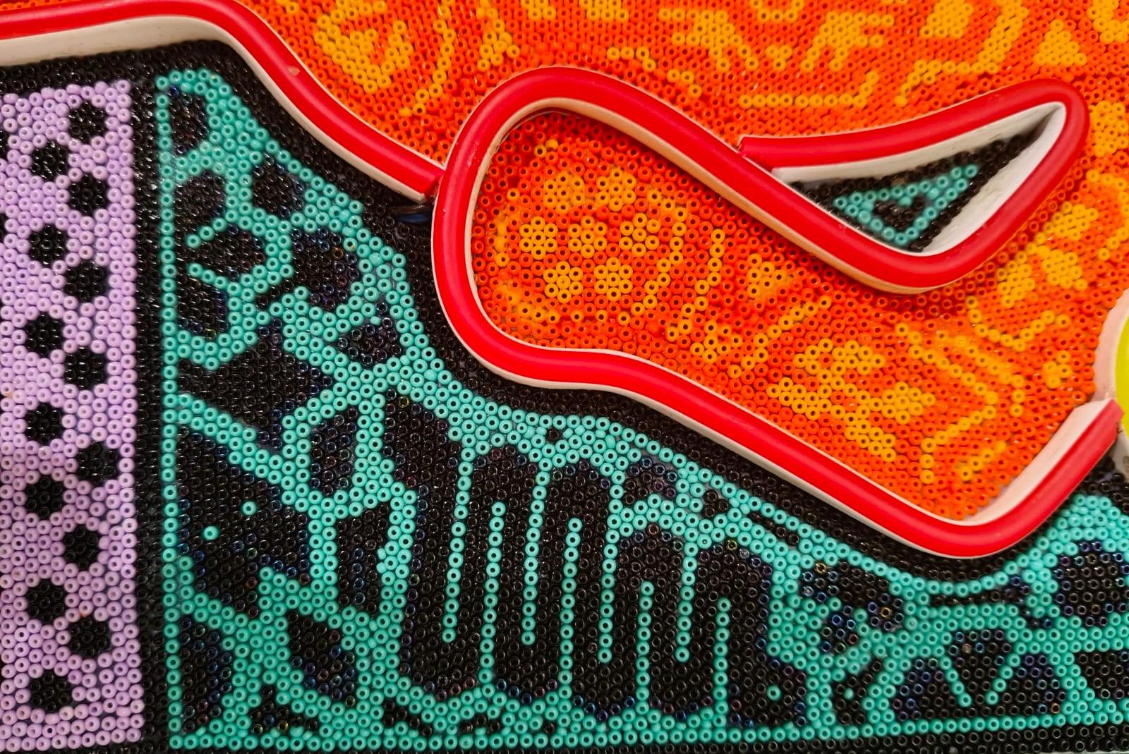 Firmado y fechado en 2025.

¡¡¡ABIERTO A COMISIONES!!!

ARTE DE ALTERTACIÓN . . es un proceso de colaboración entre Rick Wolfryd, artista y marchante de arte con más de 40 años de experiencia, y varios artistas huicholes mexicanos y estudios de arte