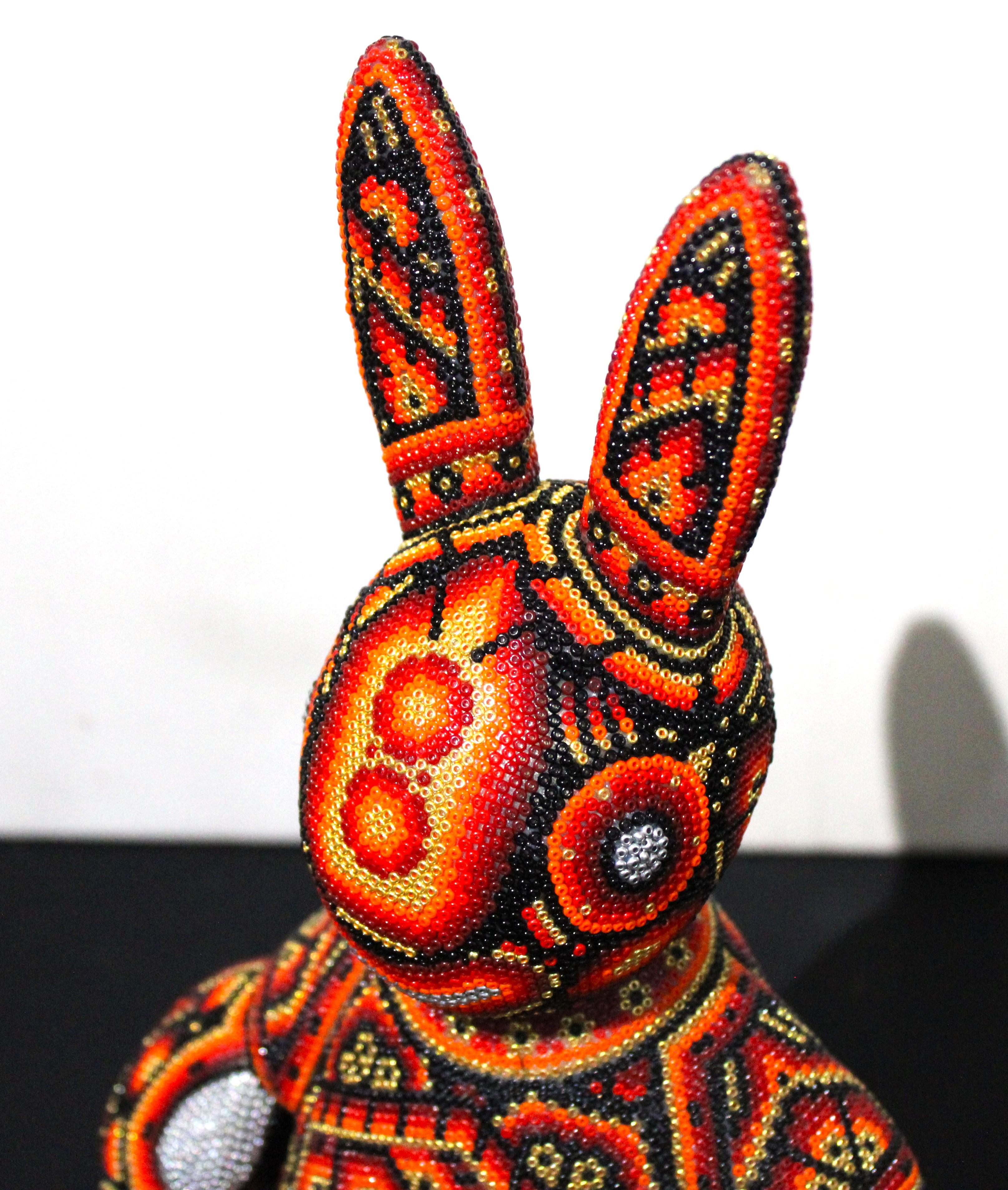 Firmado y fechado en 2025.

¡¡¡ABIERTO A COMISIONES!!! Esta escultura BUNNY LOVE fue creada como homenaje a un poderoso amigo artista, como recuerdo y dedicatoria a una persona creativa que conocí hace muchos años en Chicago. Mi amigo tenía muchos