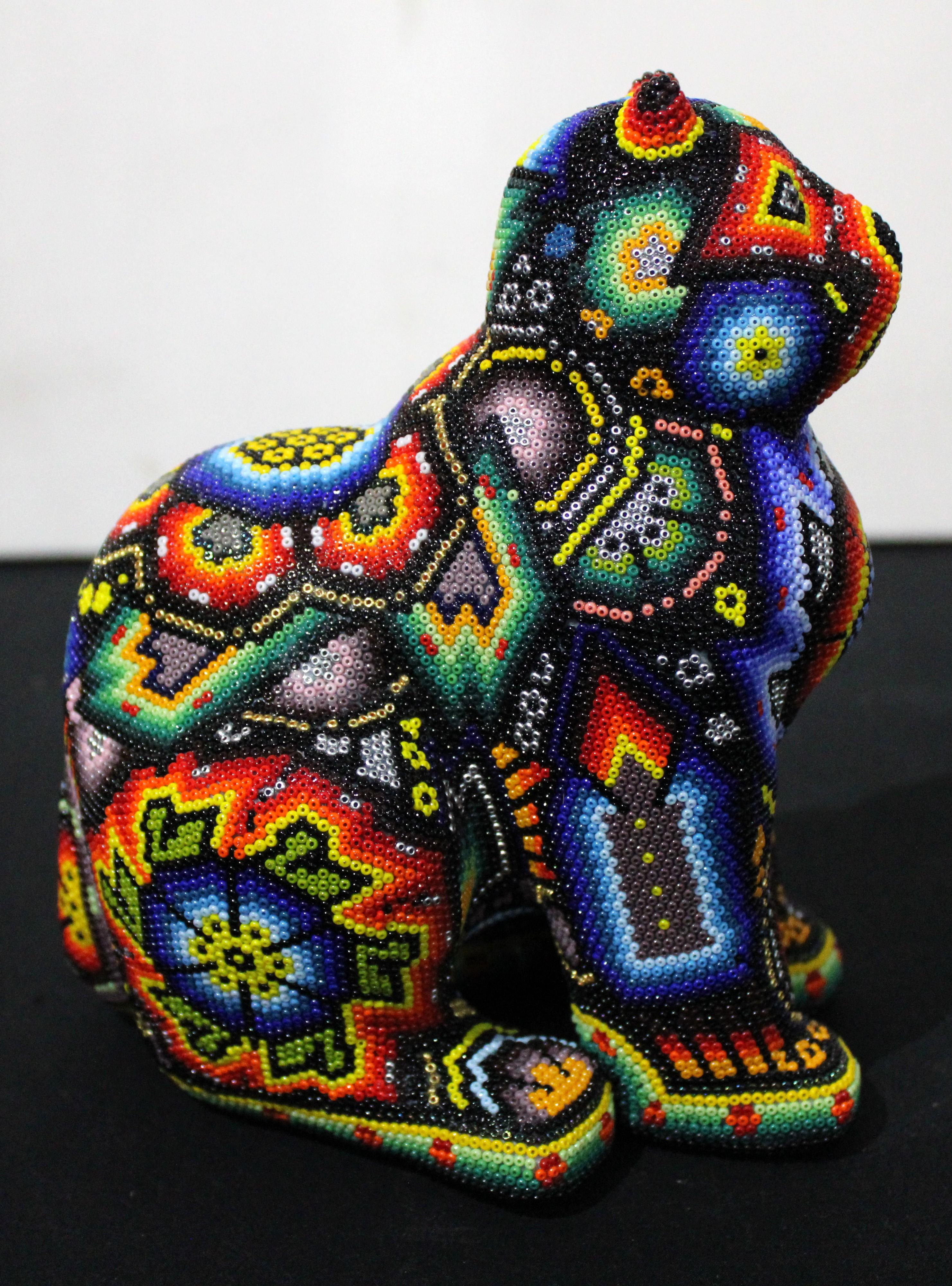 Gatti con 9 vite I - Figurative Sculpture Nero di CHROMA aka Rick Wolfryd 