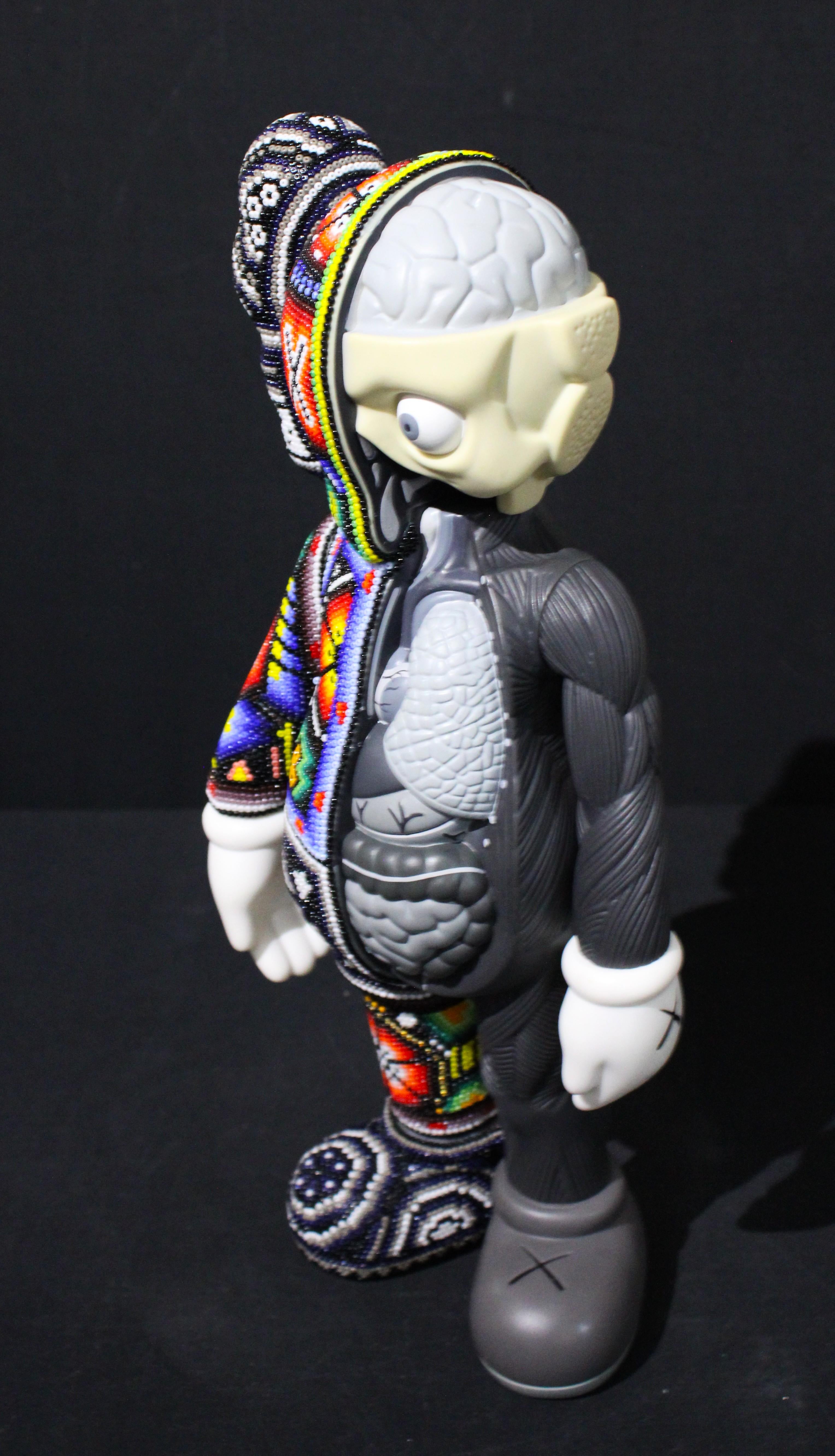 CHROMA alias Rick Wolfryd "Hombre Disecado" VII de la Serie de Alteración Huichol