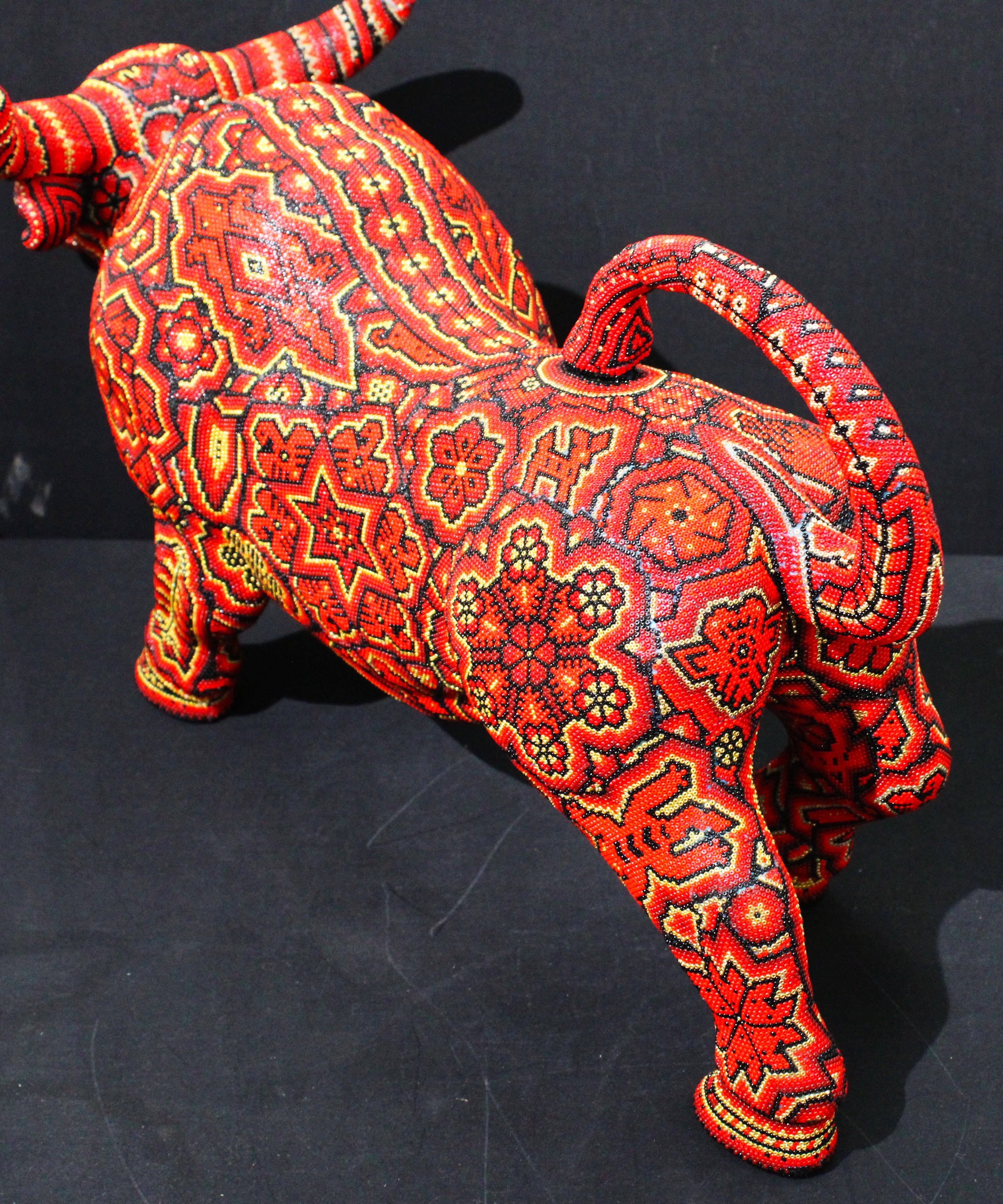 CHROMA-ROTER STIER im Angebot 1