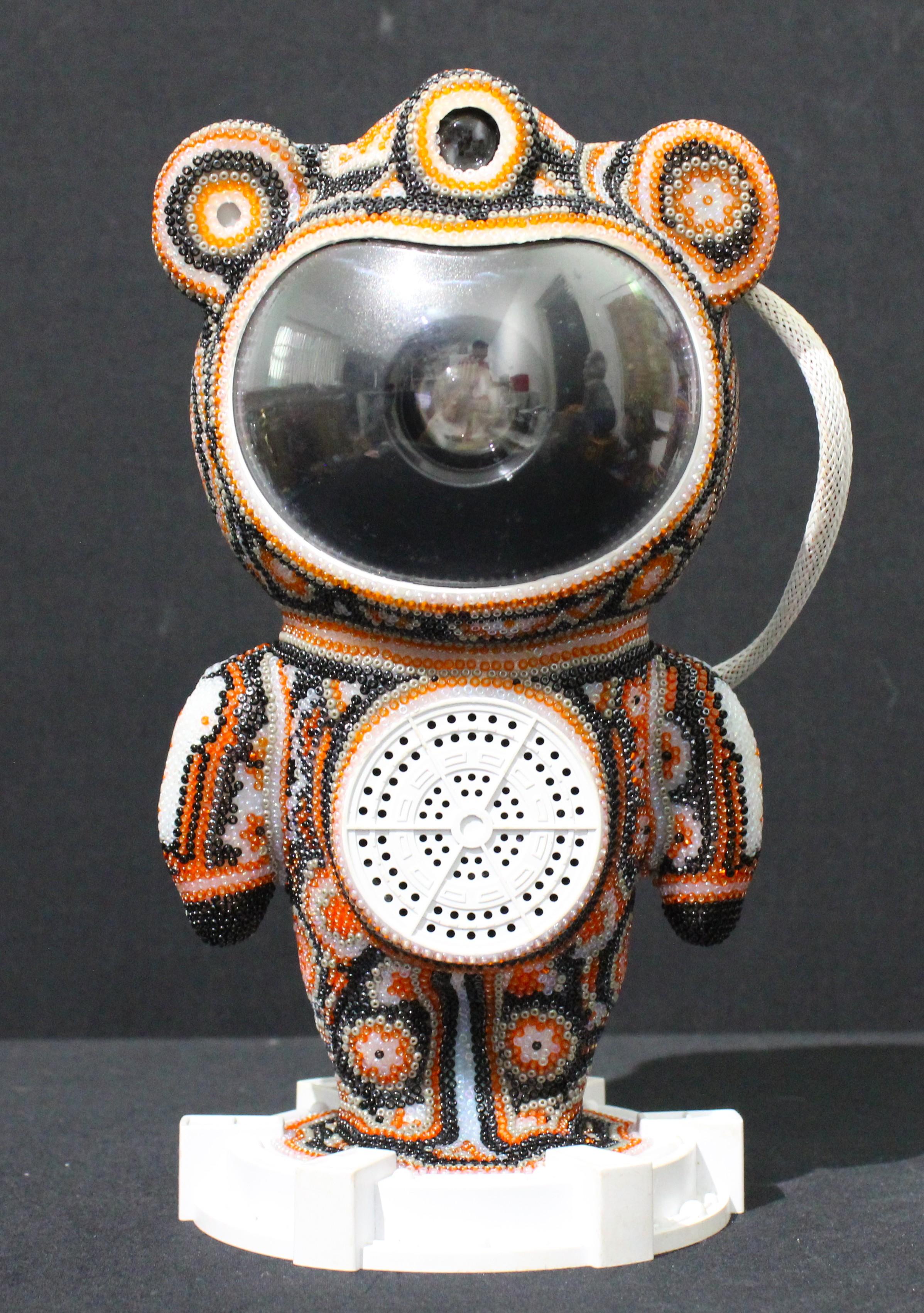 CHROMA aka Rick Wolfryd  Abstract Sculpture - CHROMA-SPACEMAN CAN V