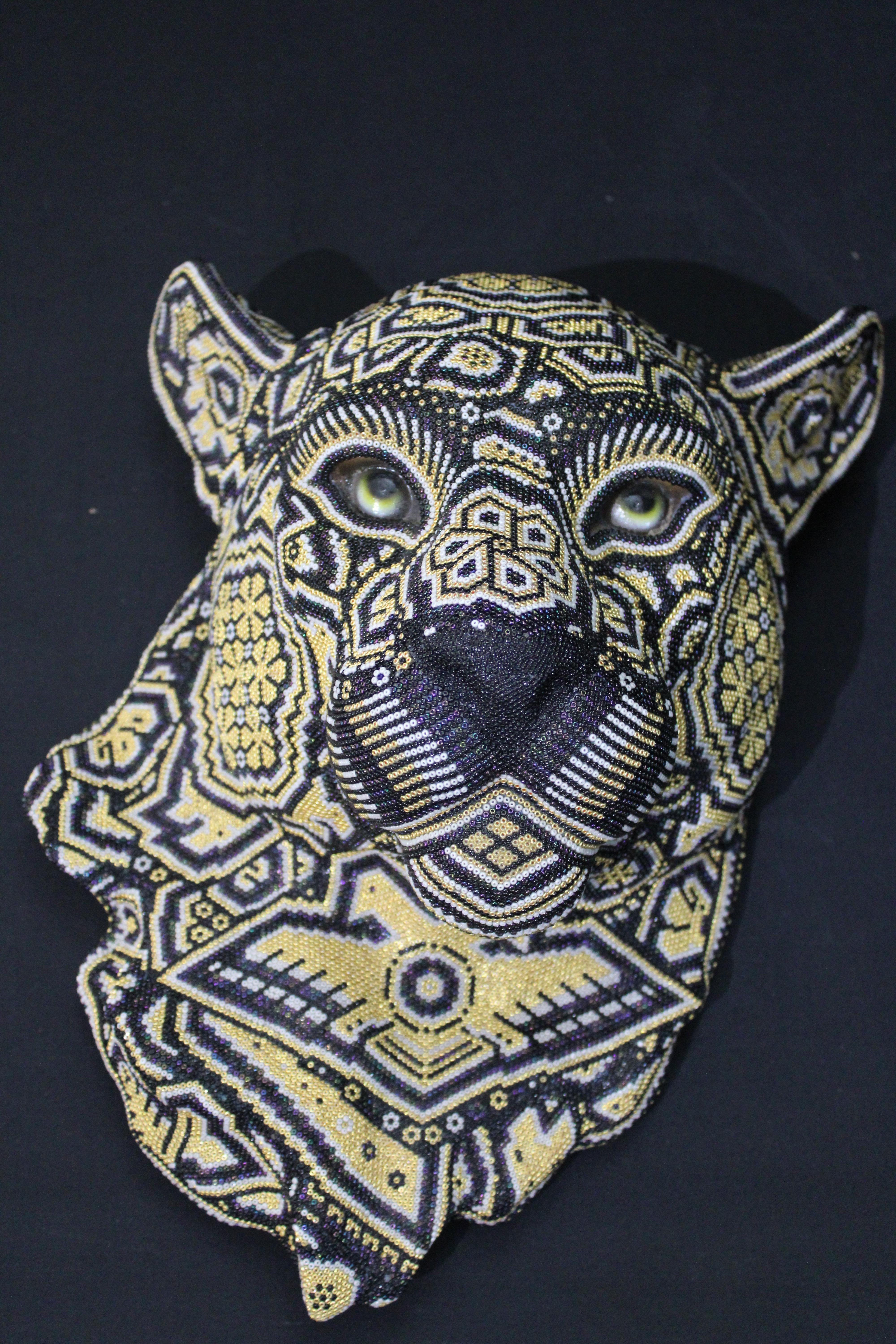 Pantera Mexicana Huichol Escultura Grande de Cuentas