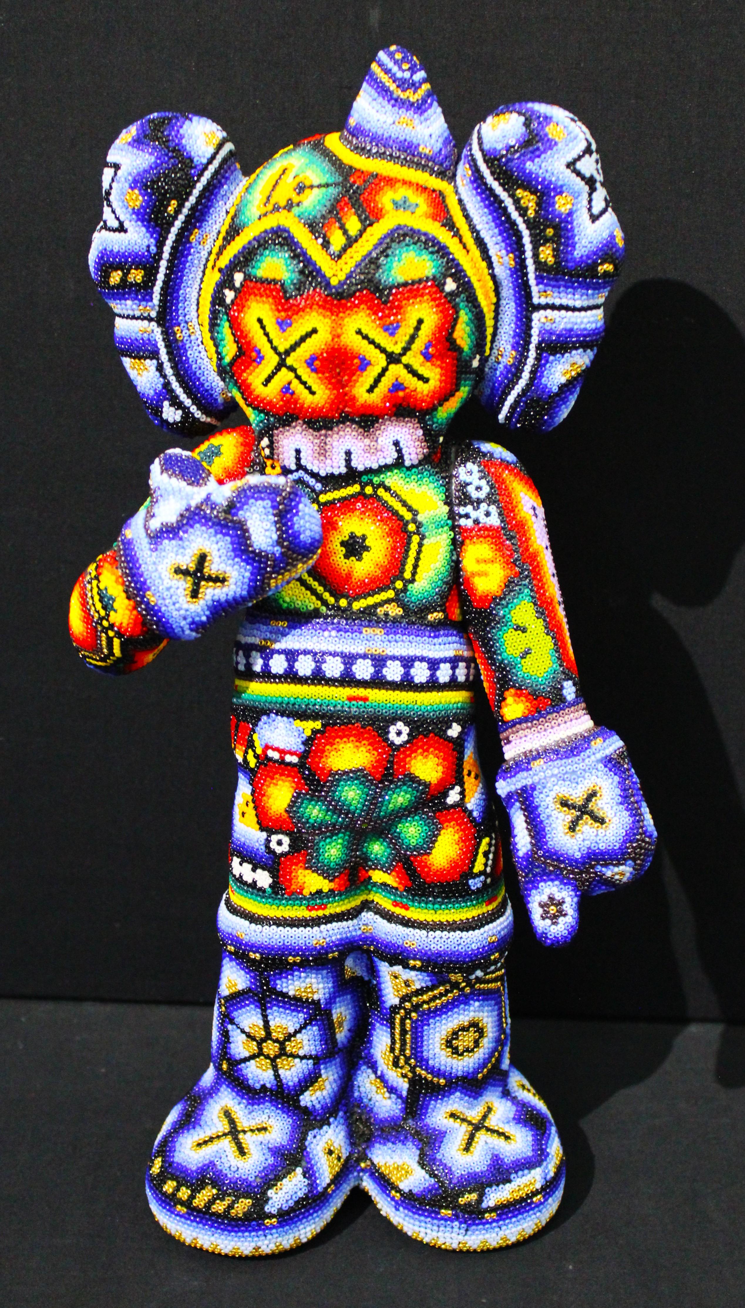 IMMER OFFEN FÜR AUFTRÄGE!!!

AP. 2025 

ALTERTATION ART . . ist eine Collaboration zwischen Rick Wolfryd, bildender Künstler und Kunsthändler mit über 40 Jahren Erfahrung, und verschiedenen mexikanischen Huichol-Künstlern und mexikanischen