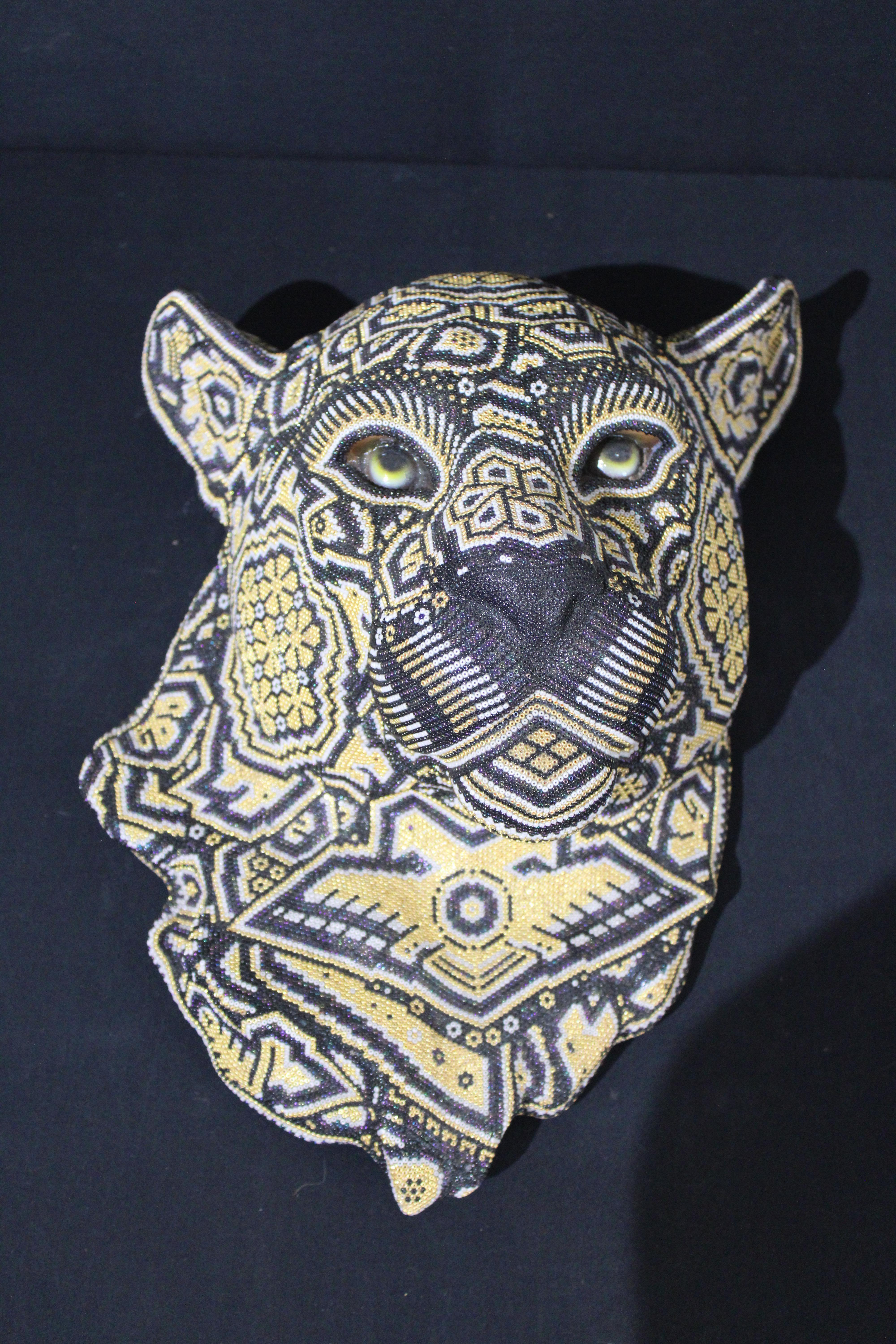 Pantera Mexicana Huichol Escultura Grande de Cuentas en venta 2