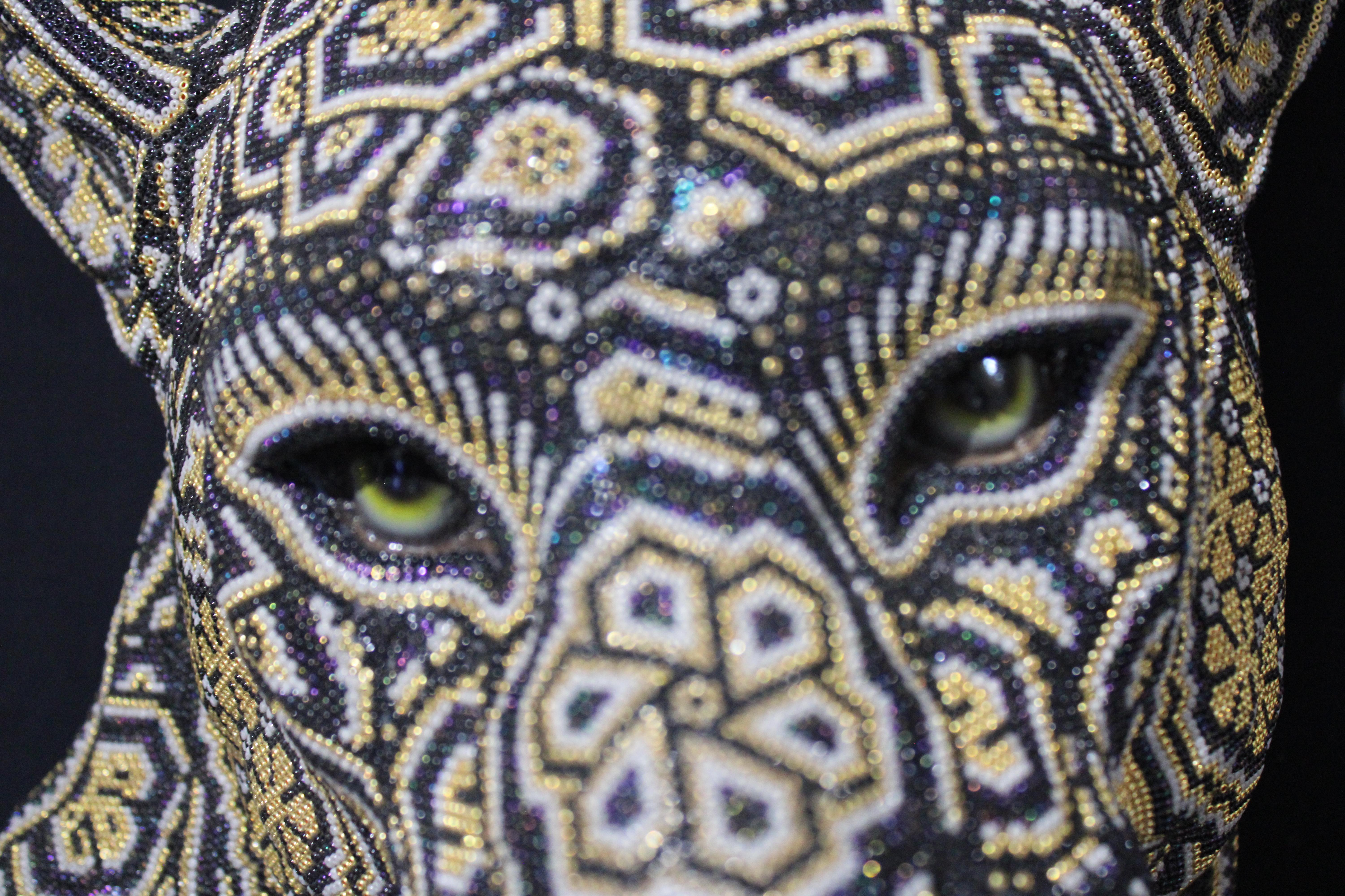 Pantera Mexicana Huichol Escultura Grande de Cuentas en venta 4
