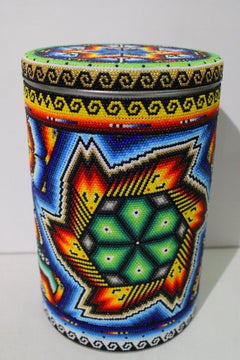 „One Can Two Can 1“ aus der Huichol ALTERATION Series 