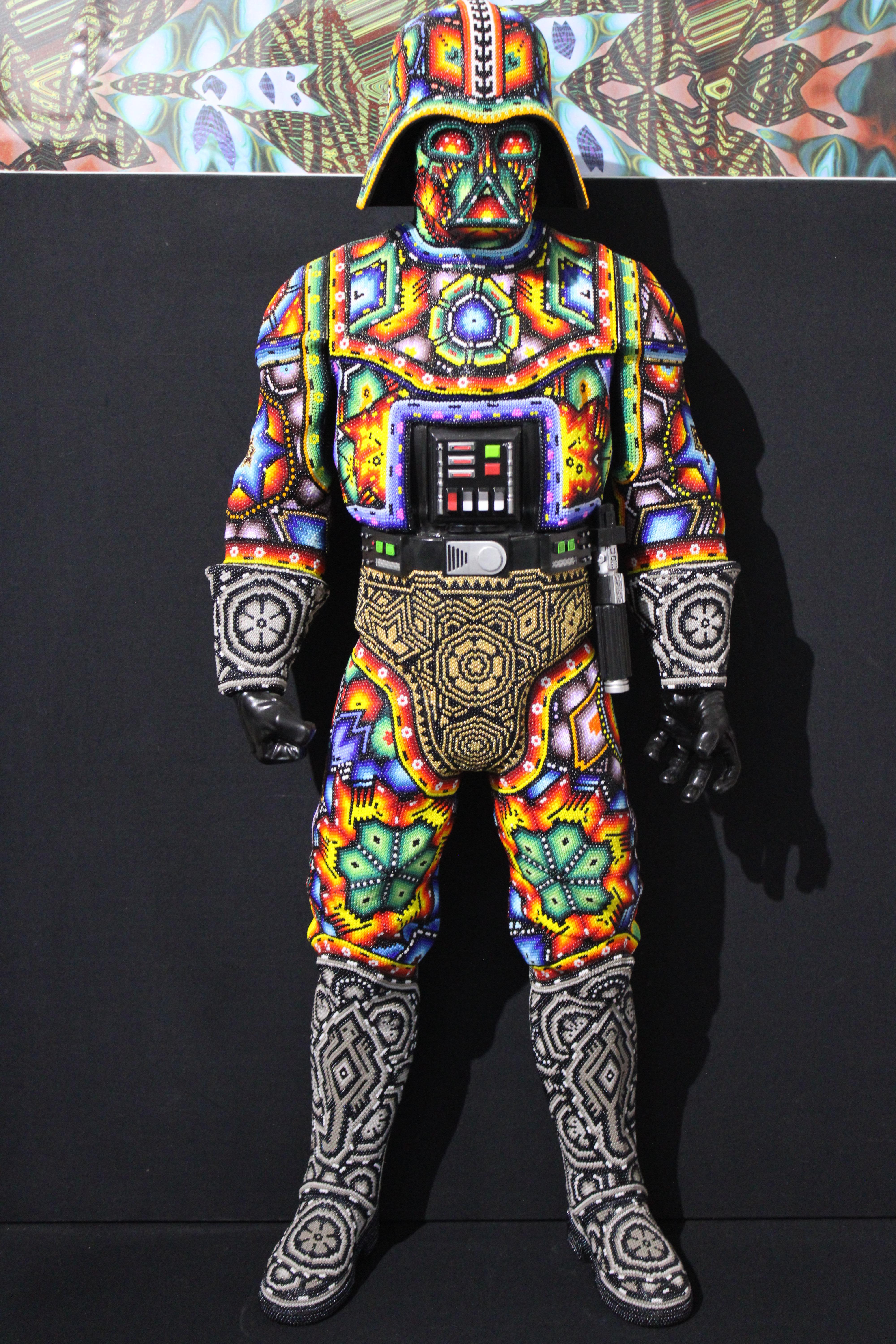 "Hombre Universal"  de la Serie ALTERACIONES Huicholes