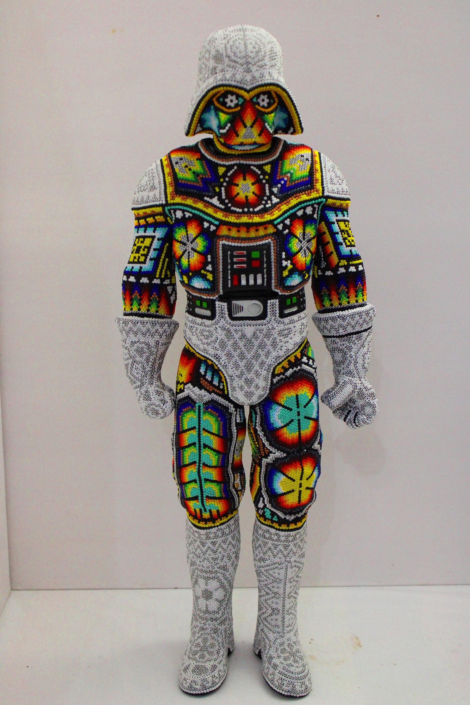 OUVERT POUR LES COMMISSIONS !!!

ALTERATION ART . . est le fruit d'une collaboration entre Rick Wolfryd, artiste et marchand d'art ayant plus de 40 ans d'expérience, et divers artistes et studios d'art huichol mexicains vers lesquels Rick a été