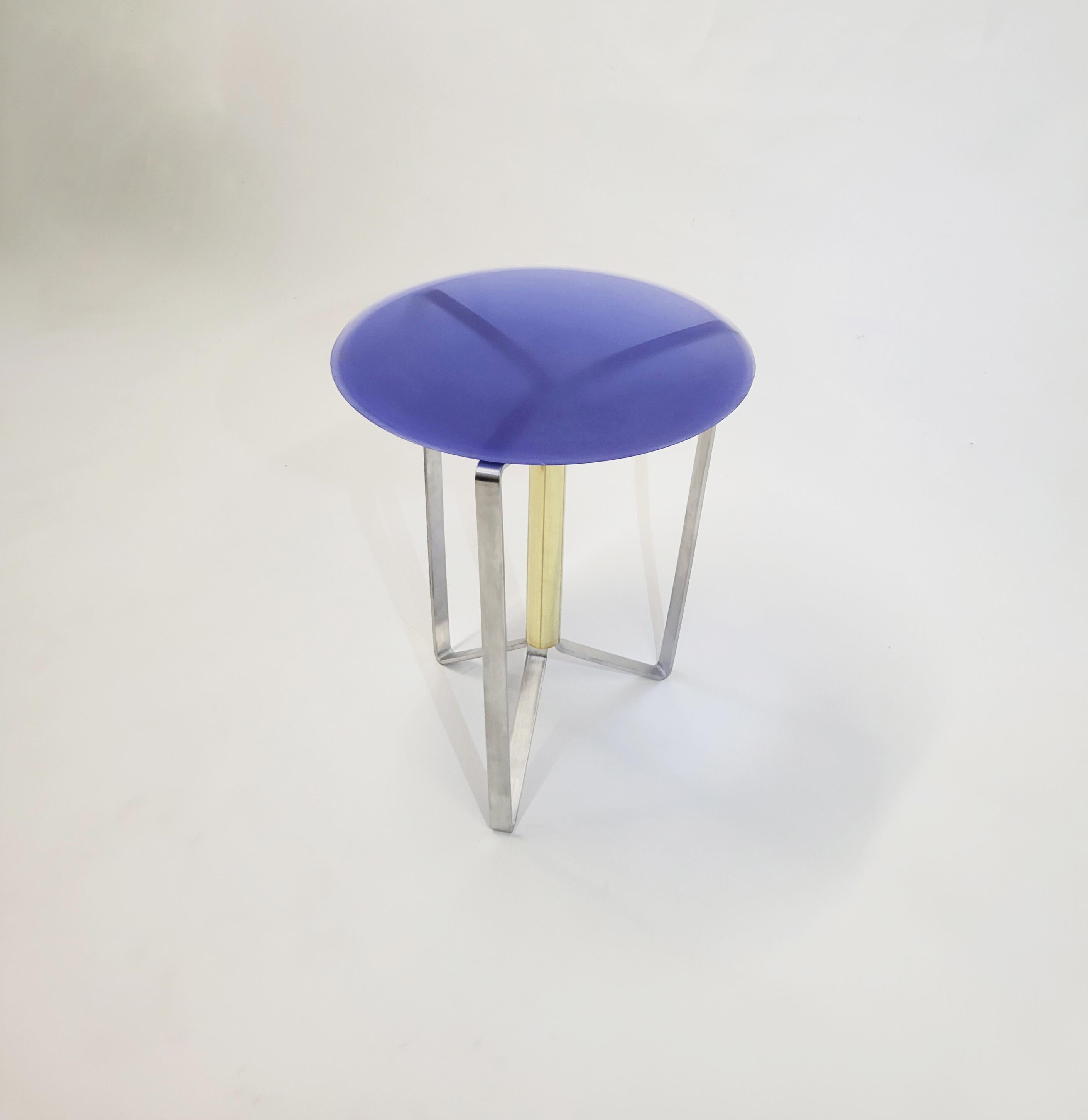 Table d'appoint Chroma (Tanzanite Blue) de Jason Robinson Neuf - En vente à Brooklyn, NY