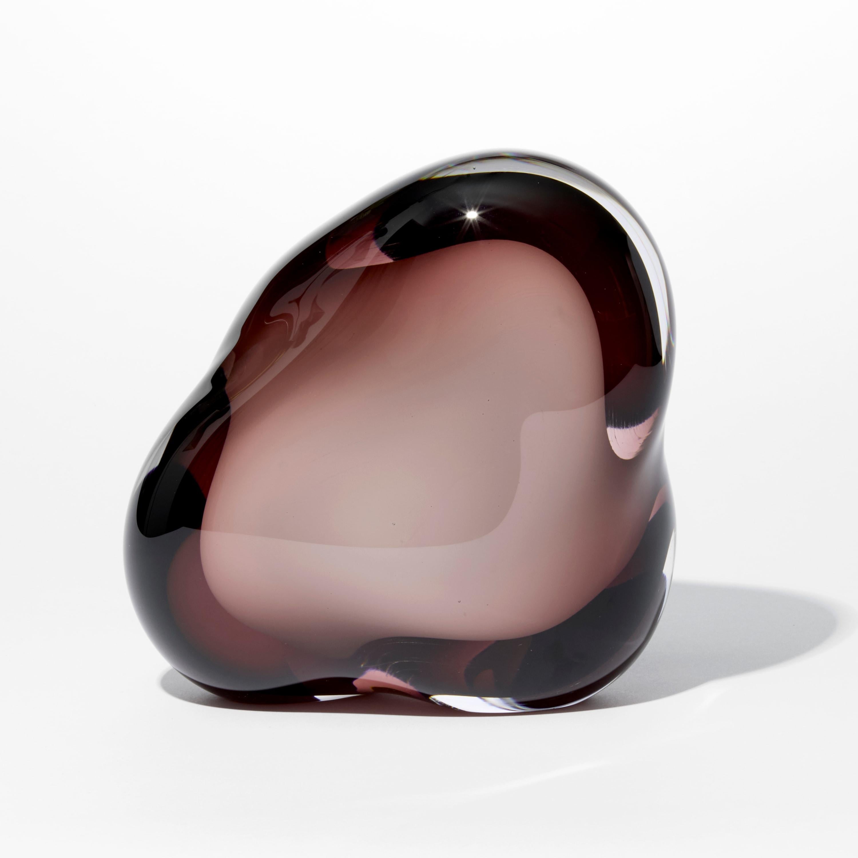 Organico moderno Chroma Vug in Smokey Topaz, una scultura in vetro amorfo di Samantha Donaldson in vendita