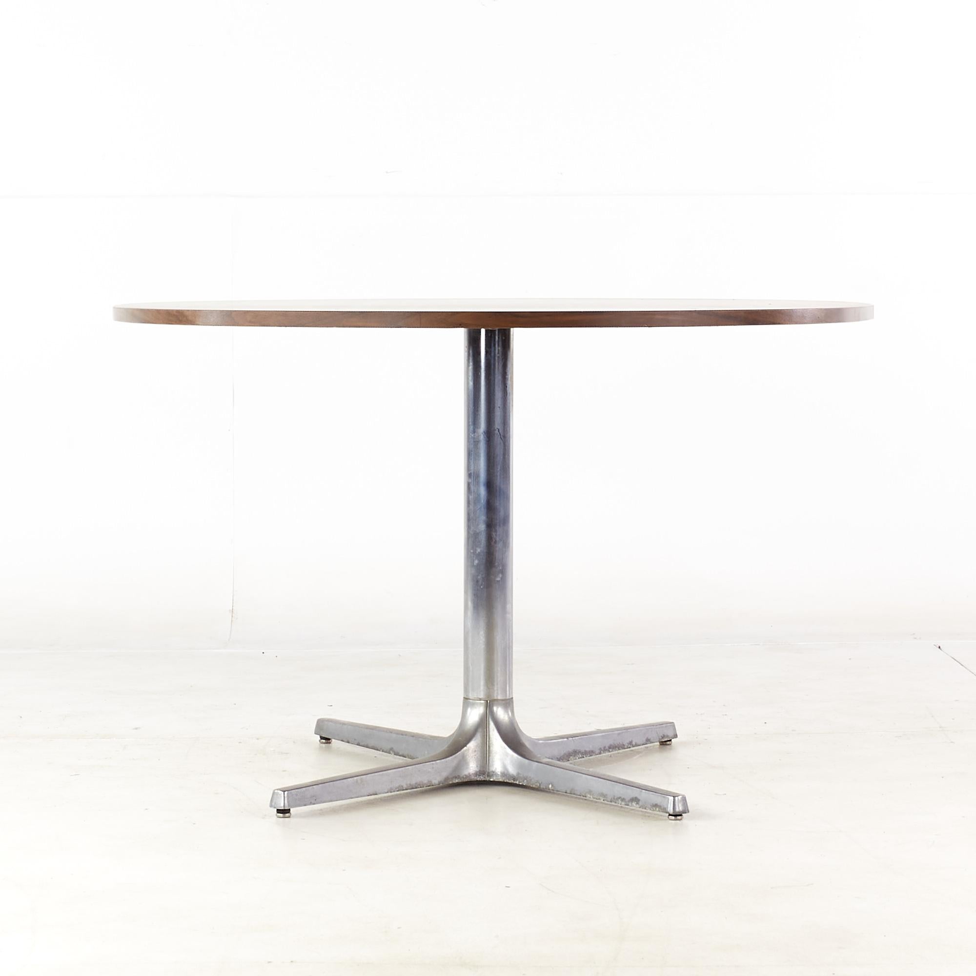 Mid-Century Modern Chromcraft Mid-Century Dining Table with Knoll Style Laminate Top For Sale