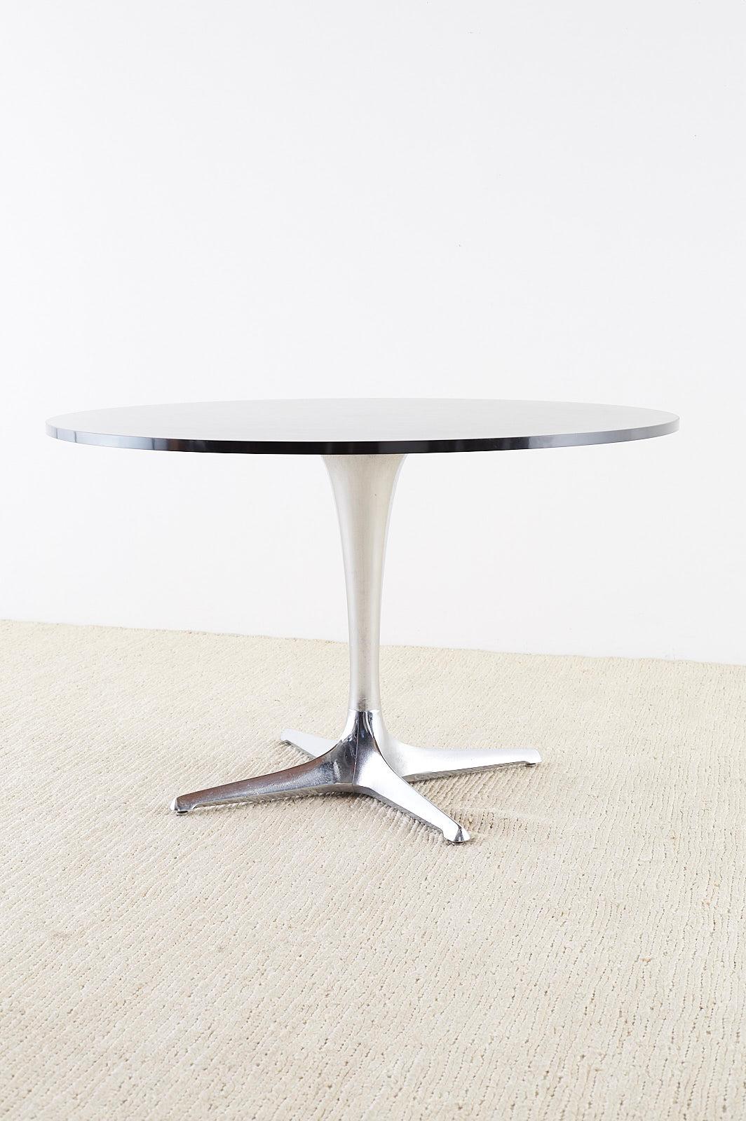 Chromcraft Midcentury Polished Aluminum Laminate Dining Table In Good Condition In Rio Vista, CA