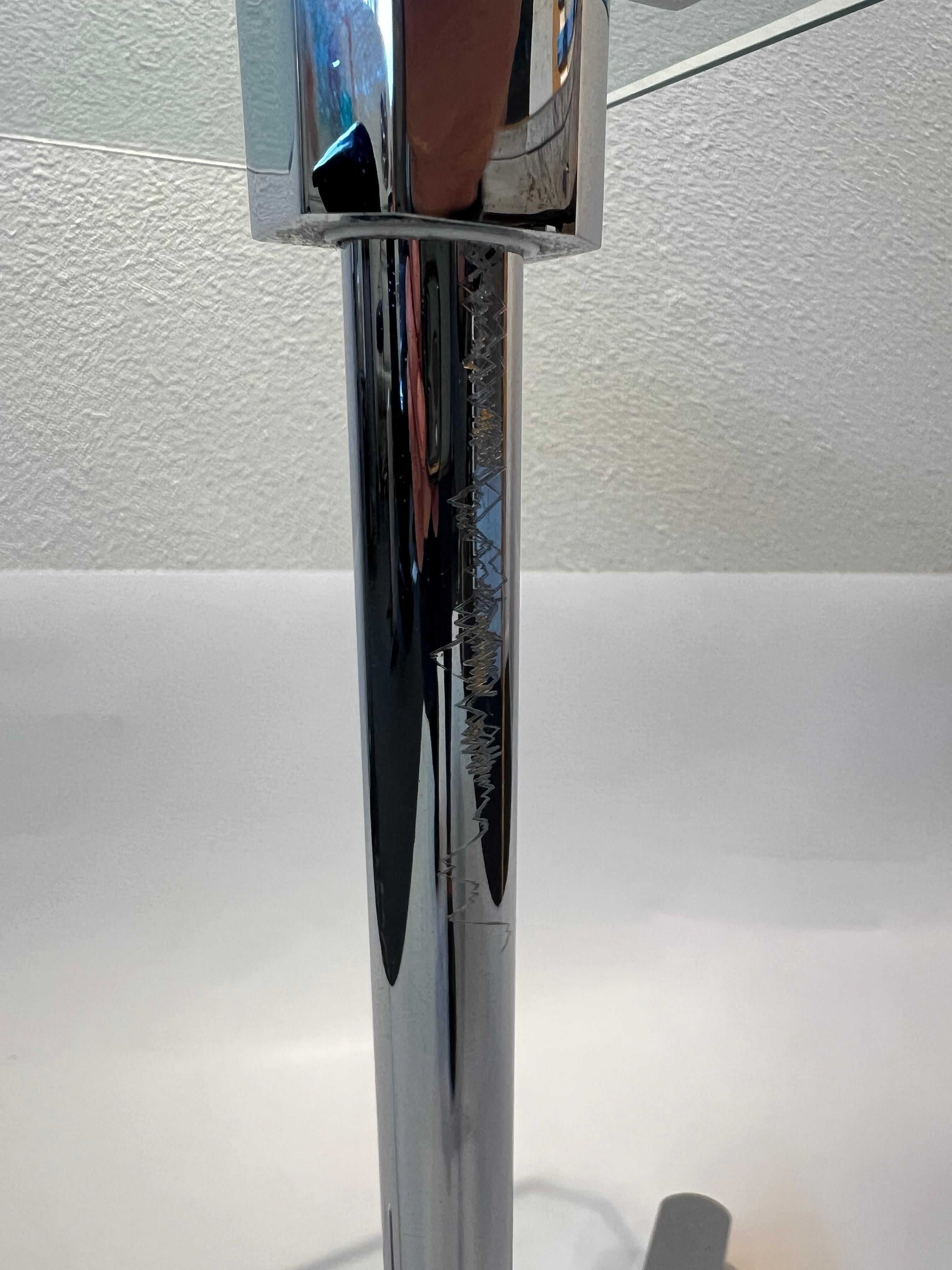 Chrome Adjustable Floor Lamp Side Table by Casella In Good Condition For Sale In Palm Springs, CA