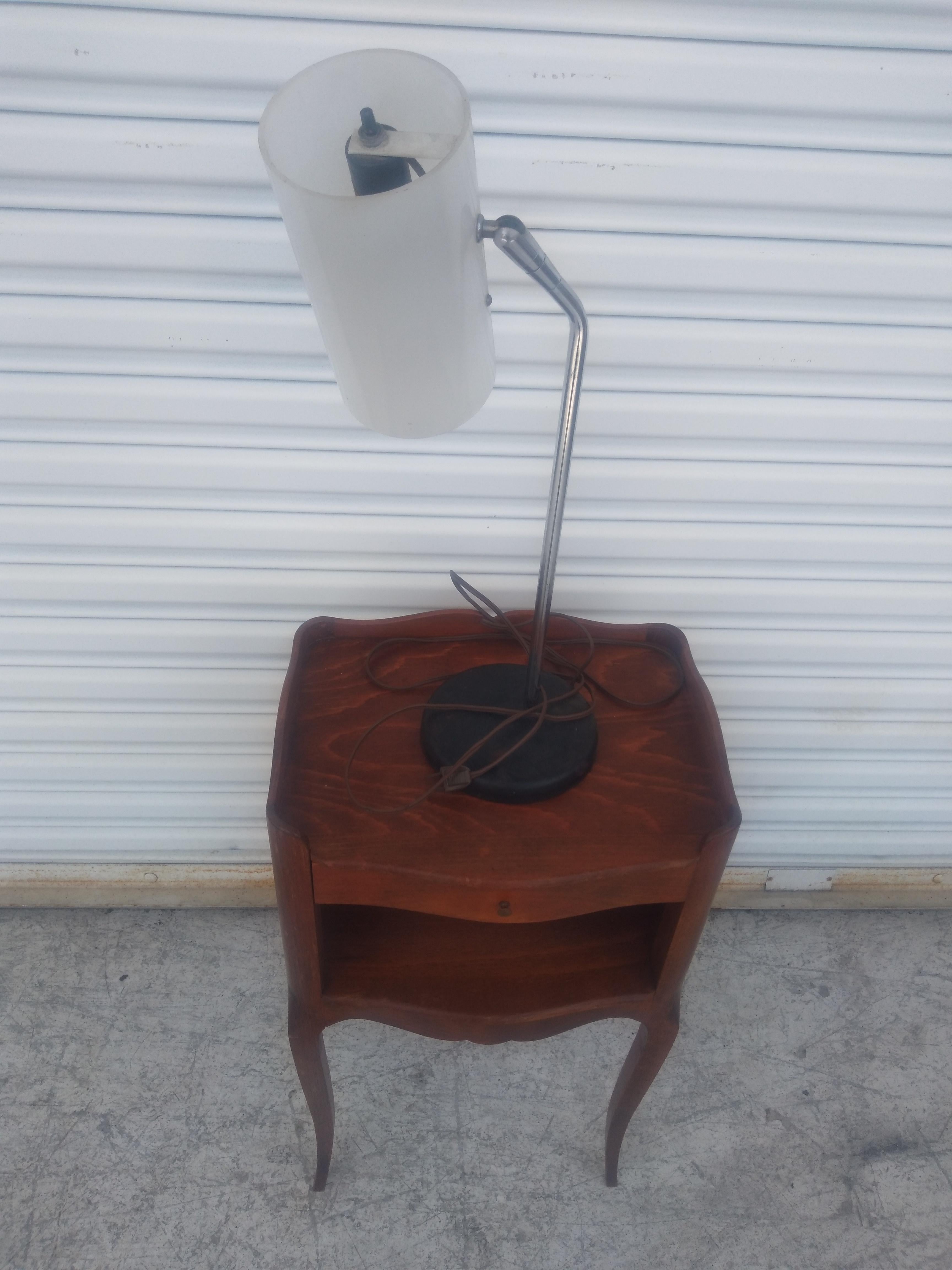 Mid-Century Modern Chrome Adjustable Table Lamp w/ Cylinder Lucite Sahde For Sale