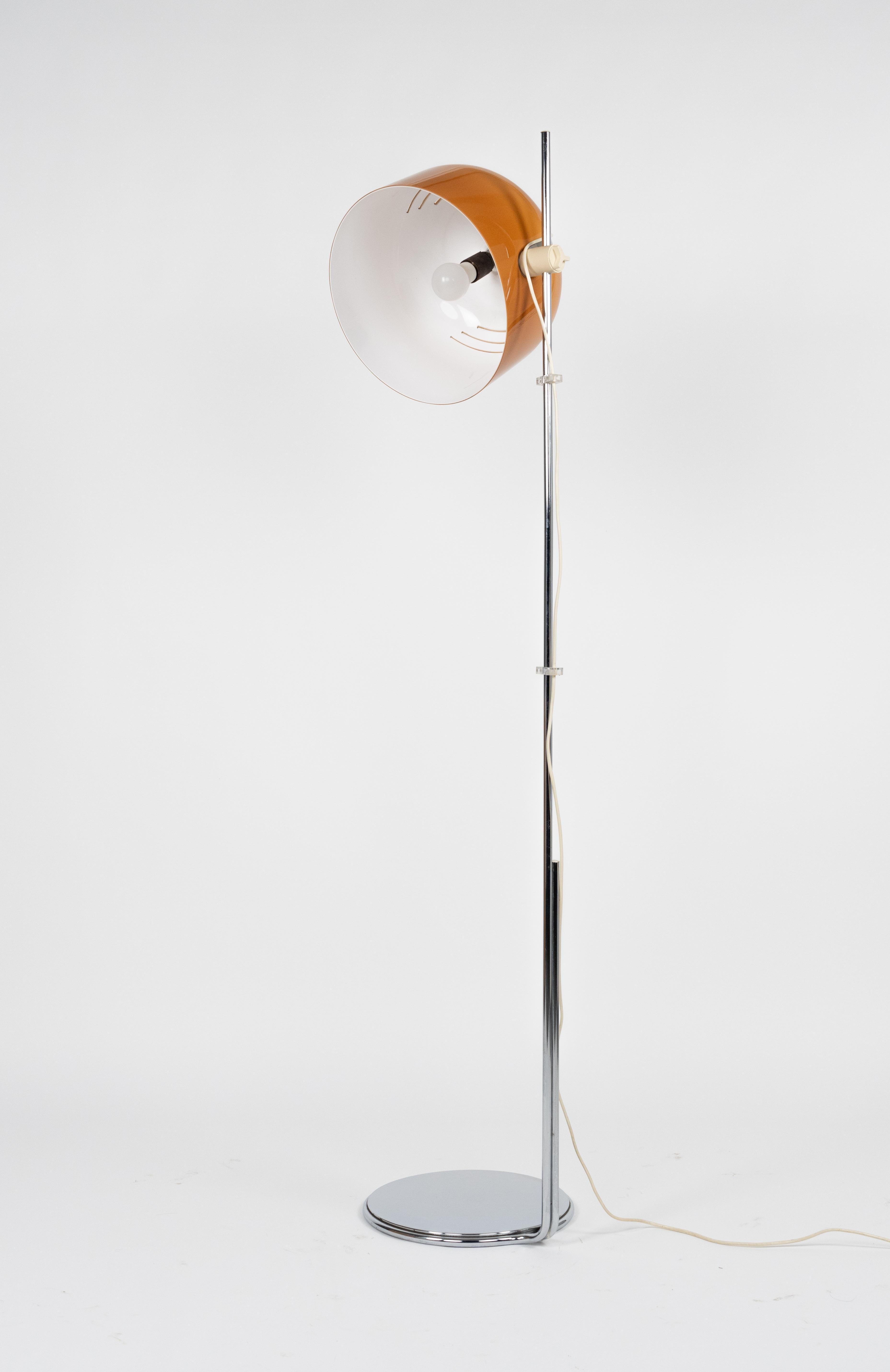 Mid-20th Century Chrome and Acrylic Floor Lamp by Luigi Massoni for Harvey Guzzini, Italy 1960s For Sale