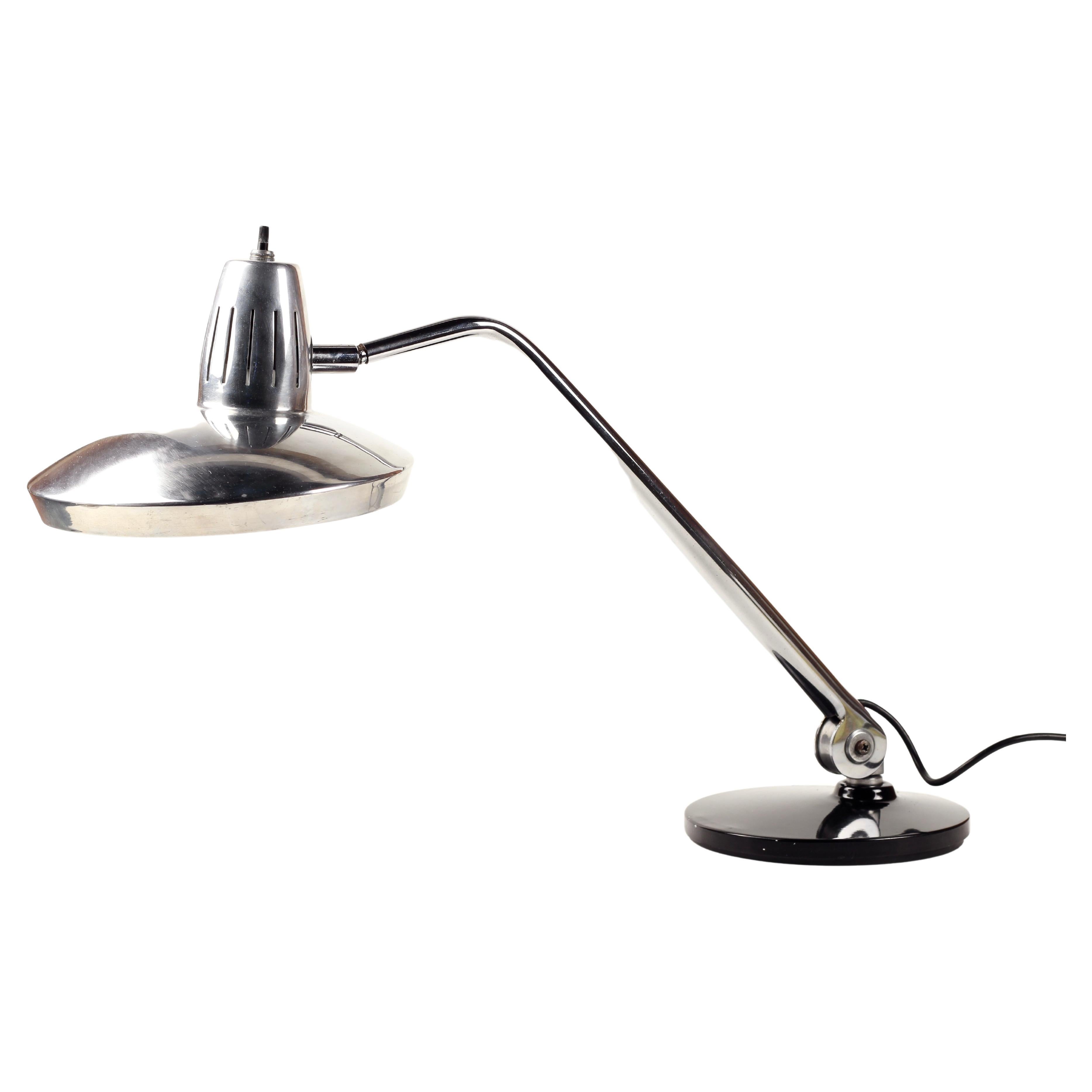 Chrome and Aluminium Fase desk lamp Modelos patentados Madrid Espana