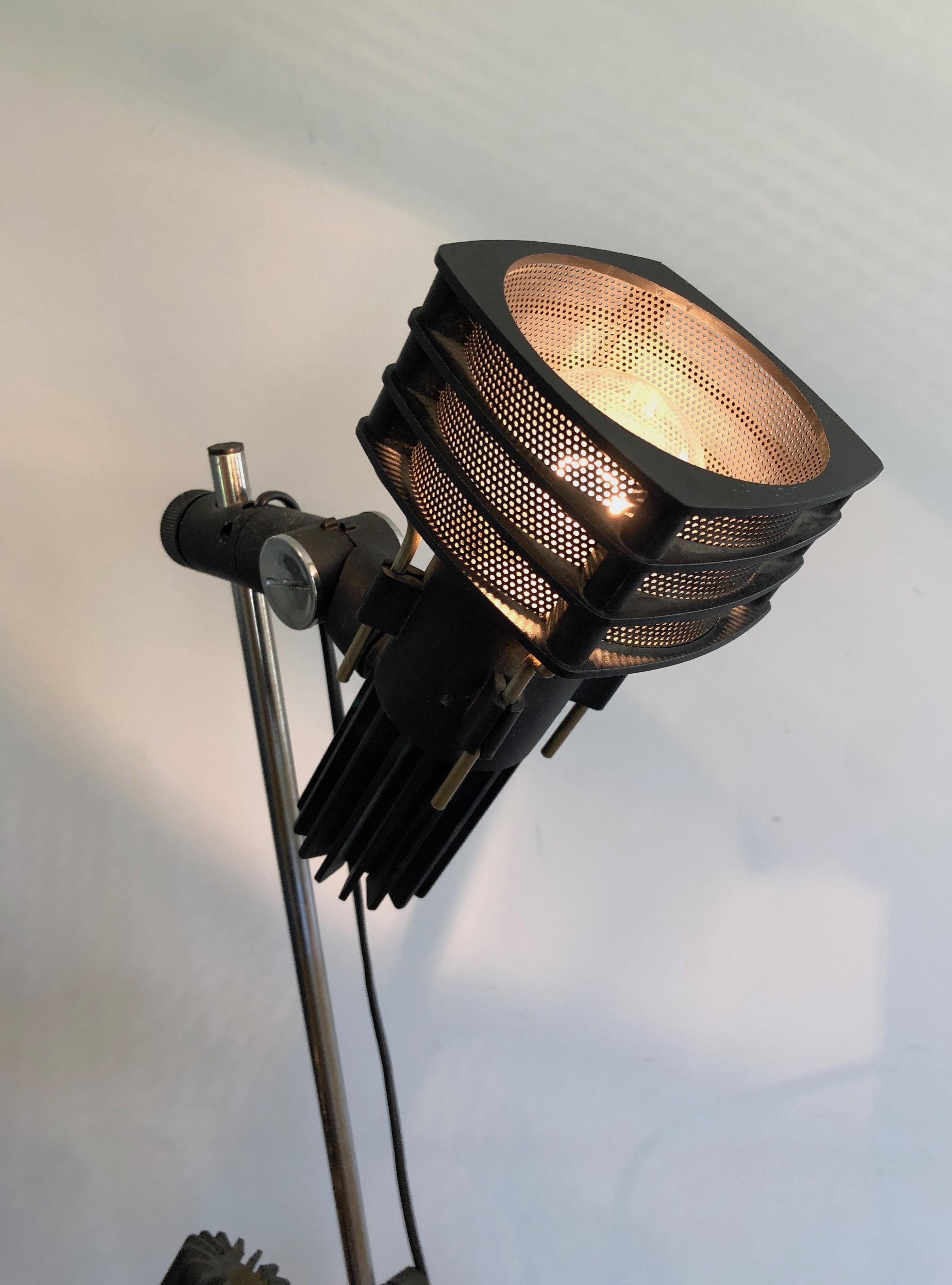 Chrome and Black Lacquered Design Floor Lamp with Adjustable Lights, French Work In Good Condition For Sale In Marcq-en-Barœul, Hauts-de-France