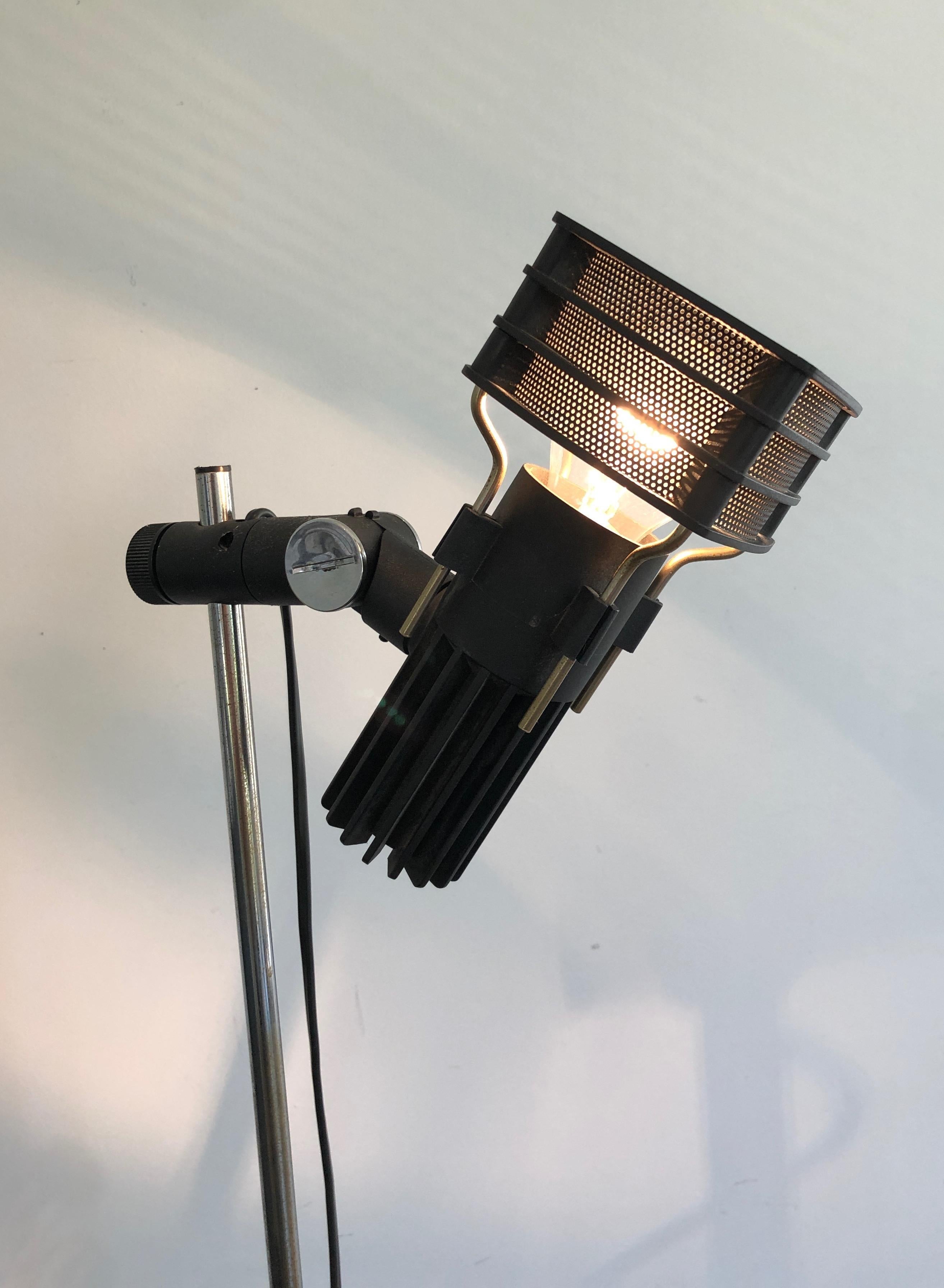 Late 20th Century Chrome and Black Lacquered Design Floor Lamp with Adjustable Lights, French Work For Sale