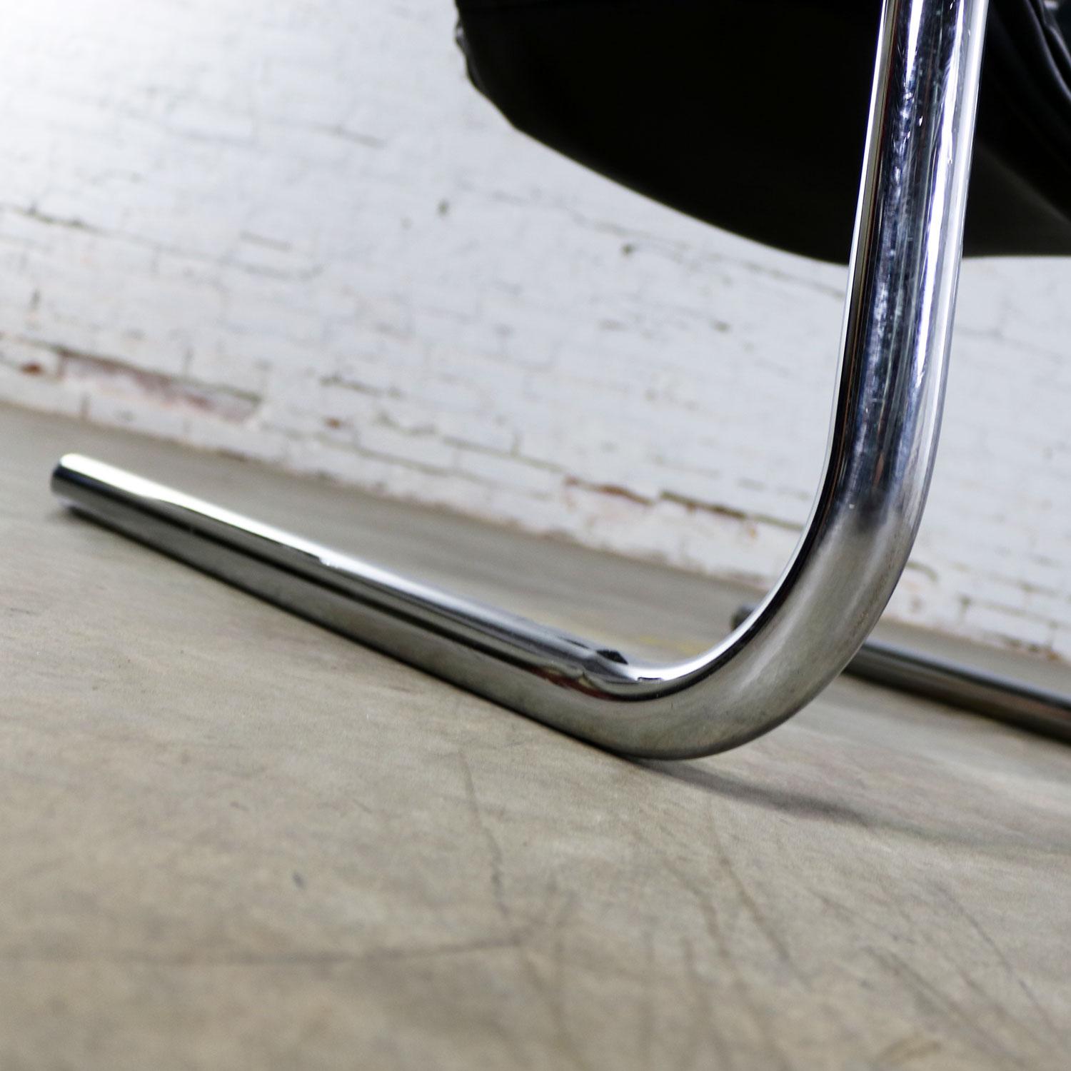 Chrome and Black Vinyl Cantilevered Sling Chair Attributed to Vecta Group, Italy 3