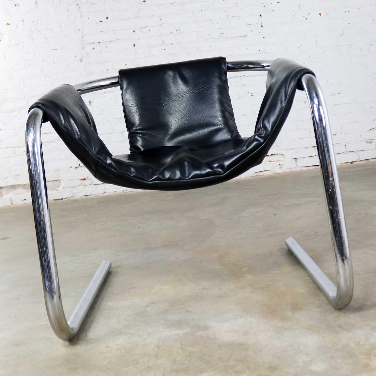 chrome sling chair