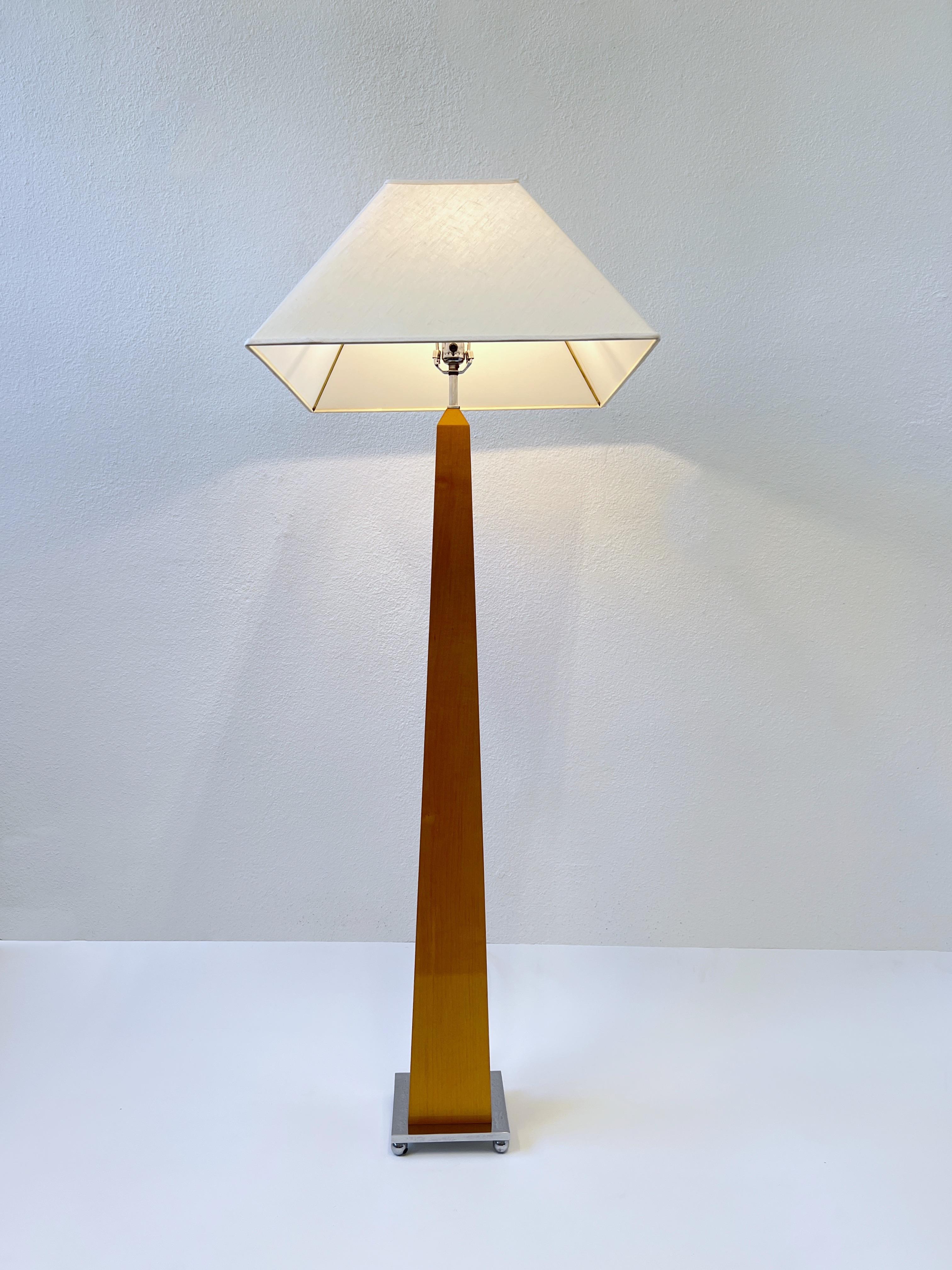Modern Chrome and Blond Wood Obelisk Shape Floor Lamp For Sale