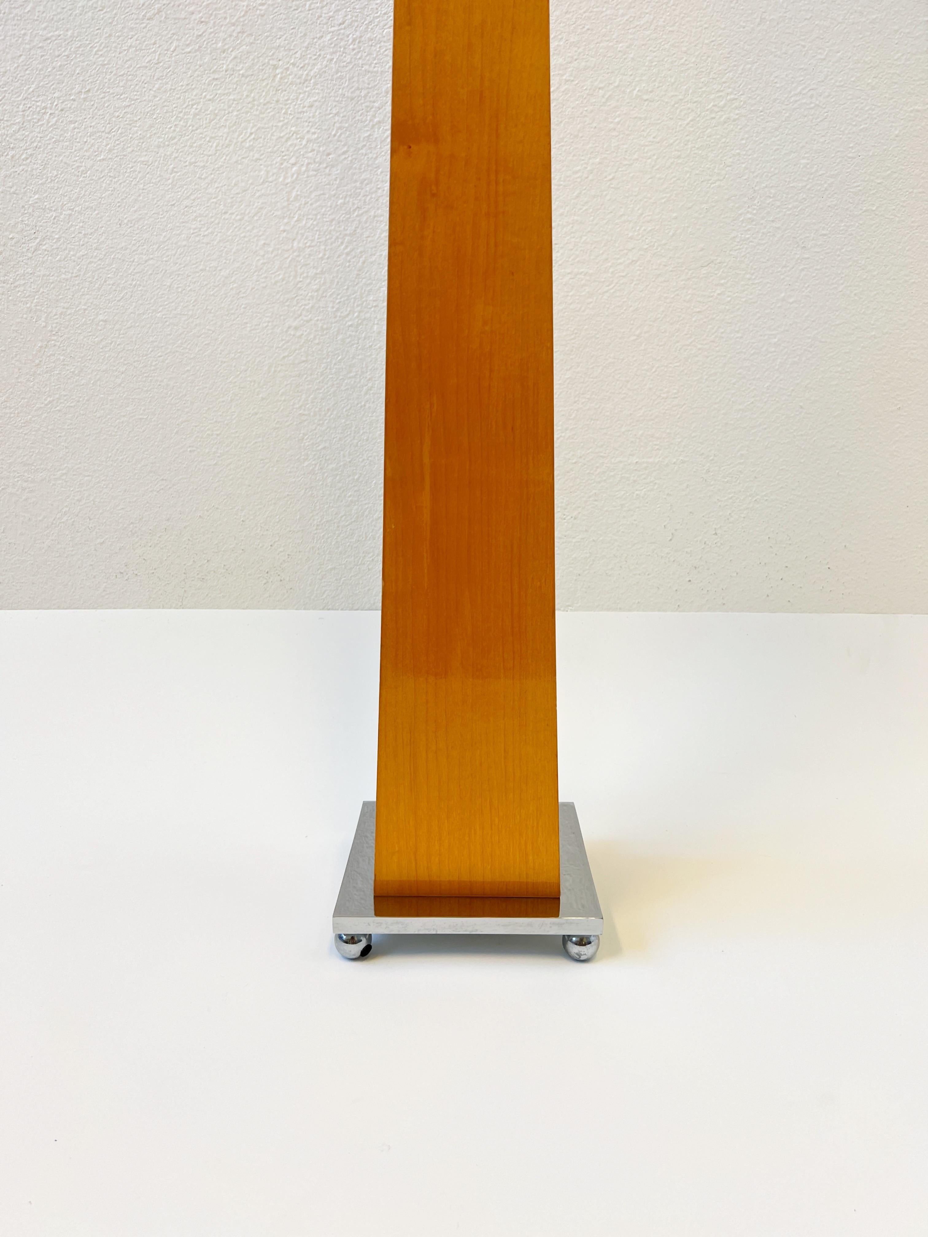 Late 20th Century Chrome and Blond Wood Obelisk Shape Floor Lamp For Sale