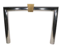 Mantello per caminetto Hollywood Regency in cromo e ottone di Danny Alessandro