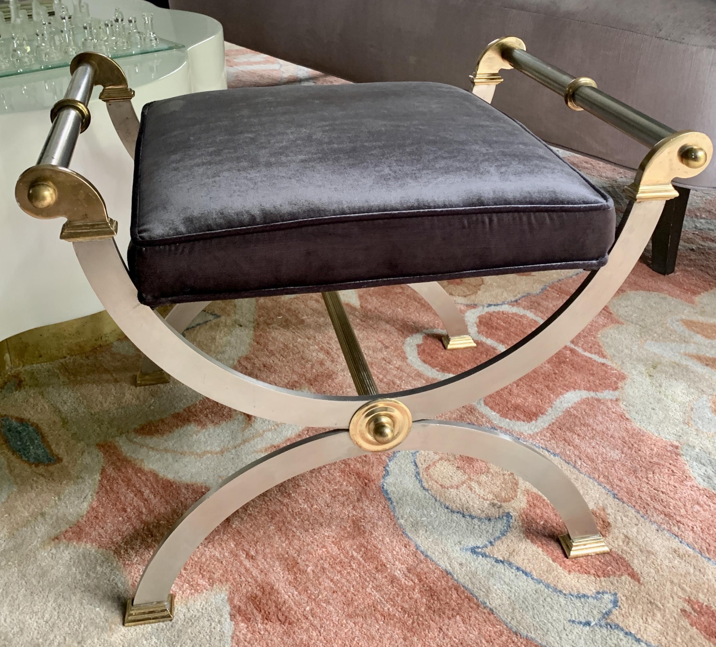 Chrome and Brass Vanity Bench In Good Condition In Los Angeles, CA