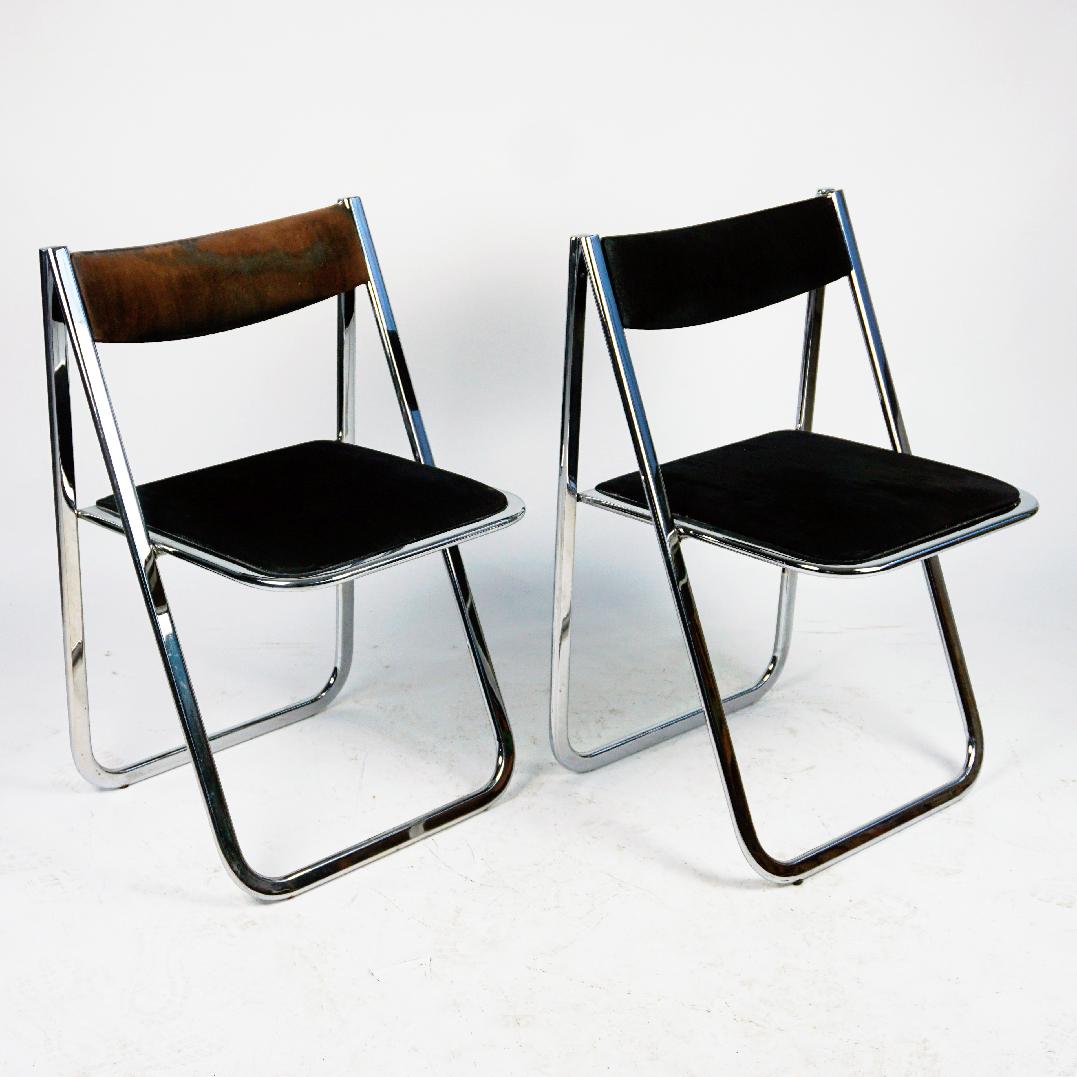 Chrome and Brown and Black Velvet Folding Chairs Tamara by Arrben Italy 1970s For Sale 8