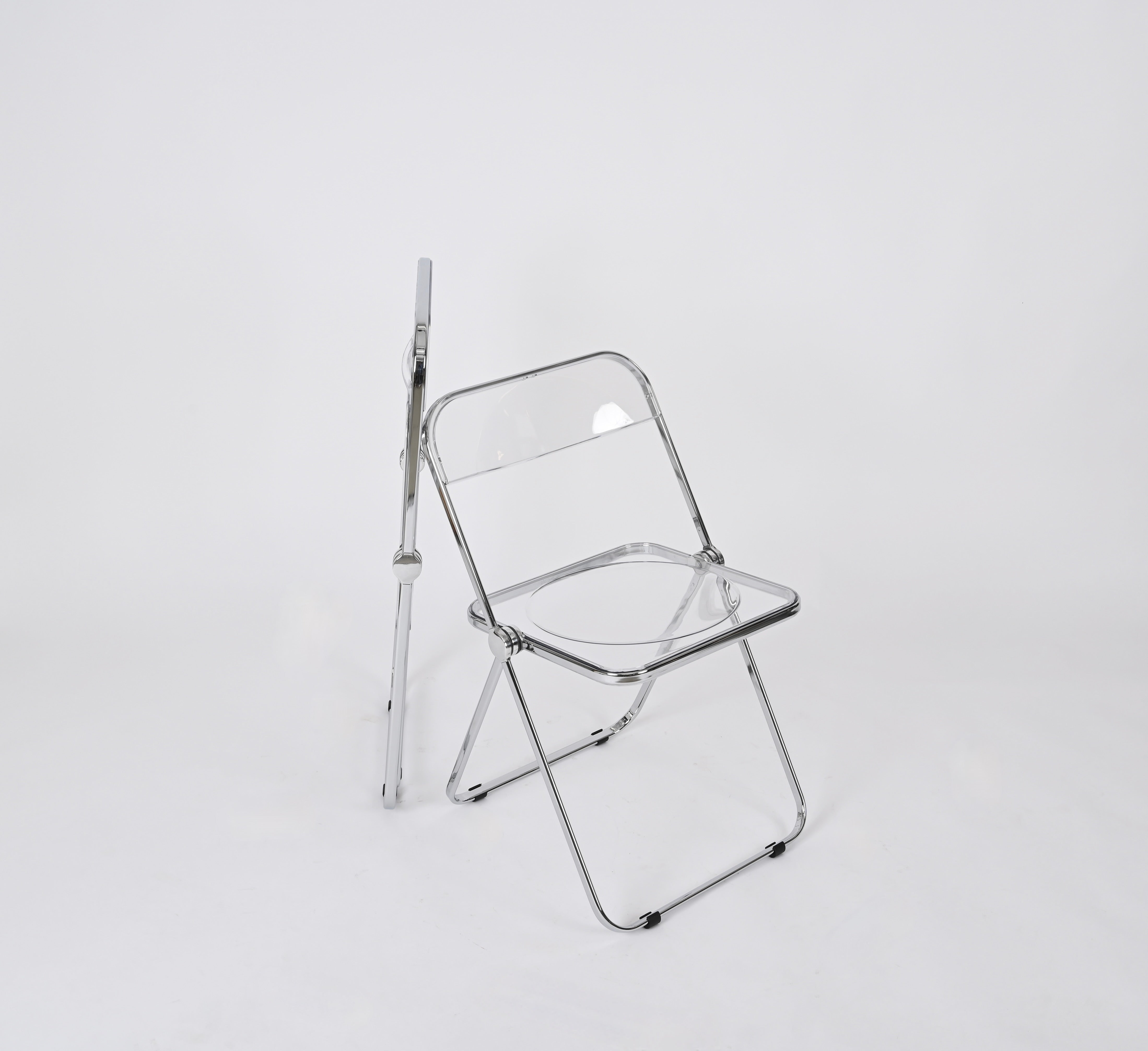 Alluminio Sedia Foldes in cromo e lucite trasparente di Anonima Castelli, anni '70 in vendita