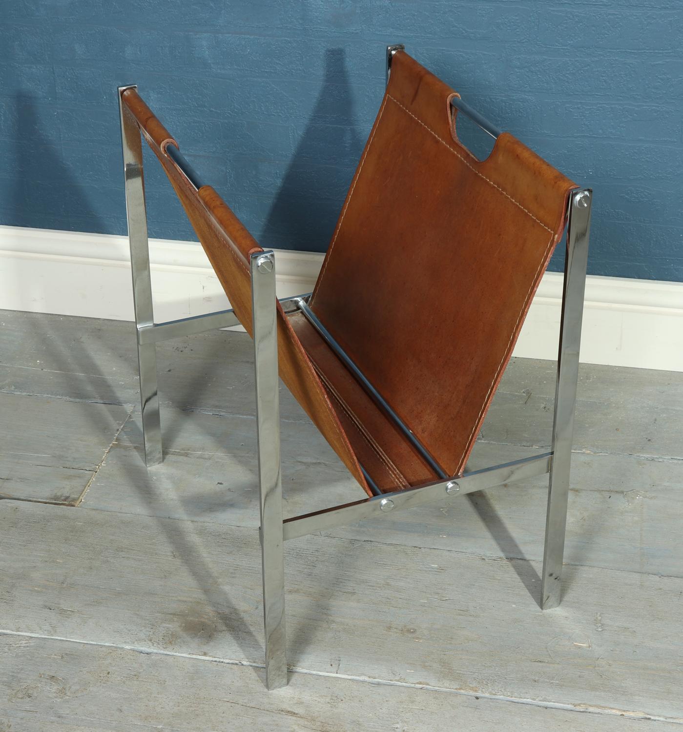 Chrome and Coach Leather Magazine Rack, cira 1960 In Good Condition In Paddock Wood, Kent