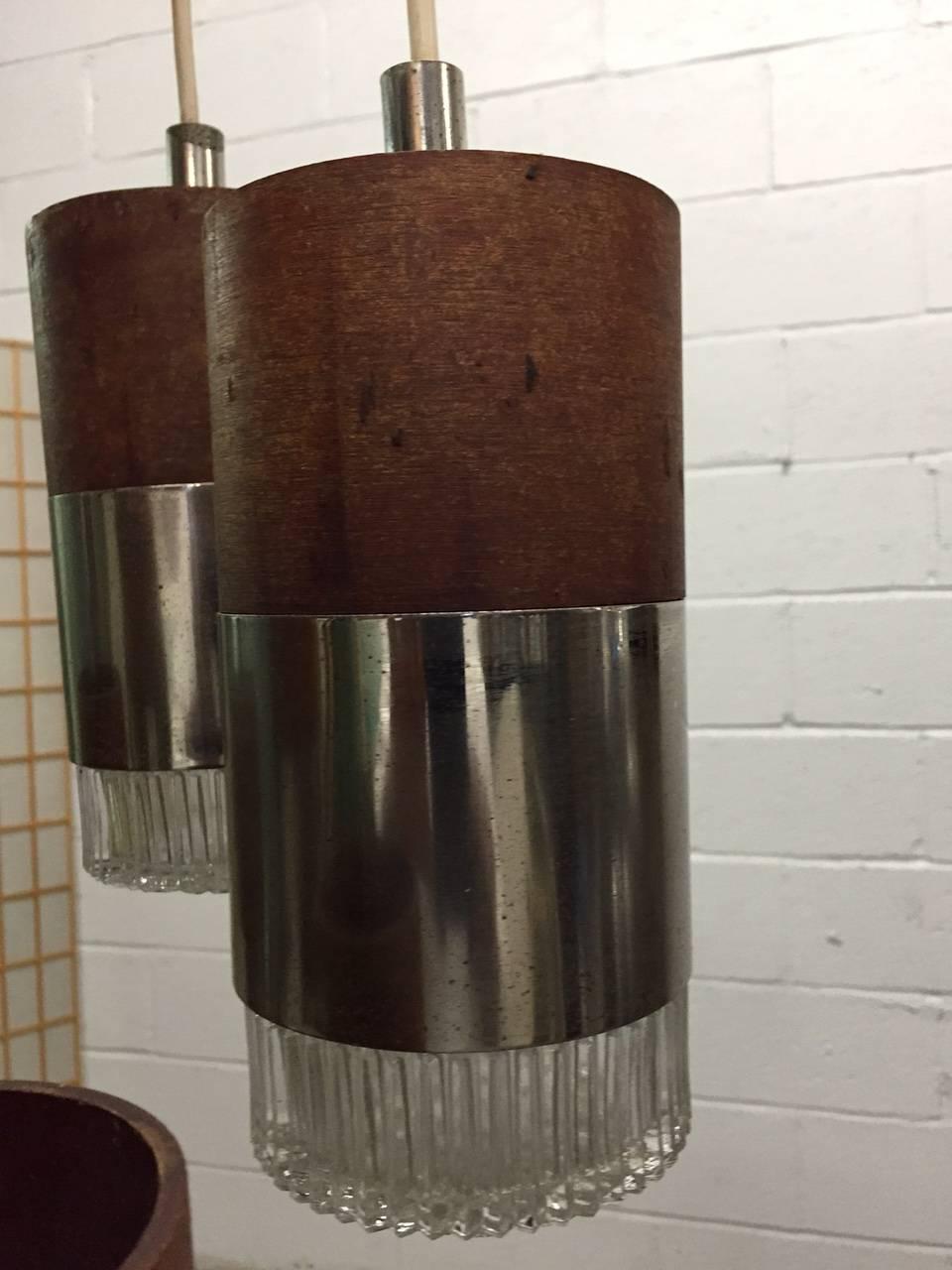 Chrome and Faceted Glass Five-Pendant Light Fixture In Good Condition For Sale In New York, NY