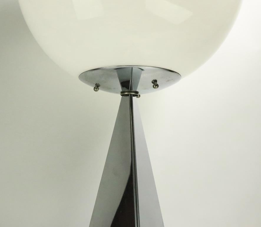 Chrome and Glass Ball Lamp by Jere In Good Condition For Sale In New York, NY