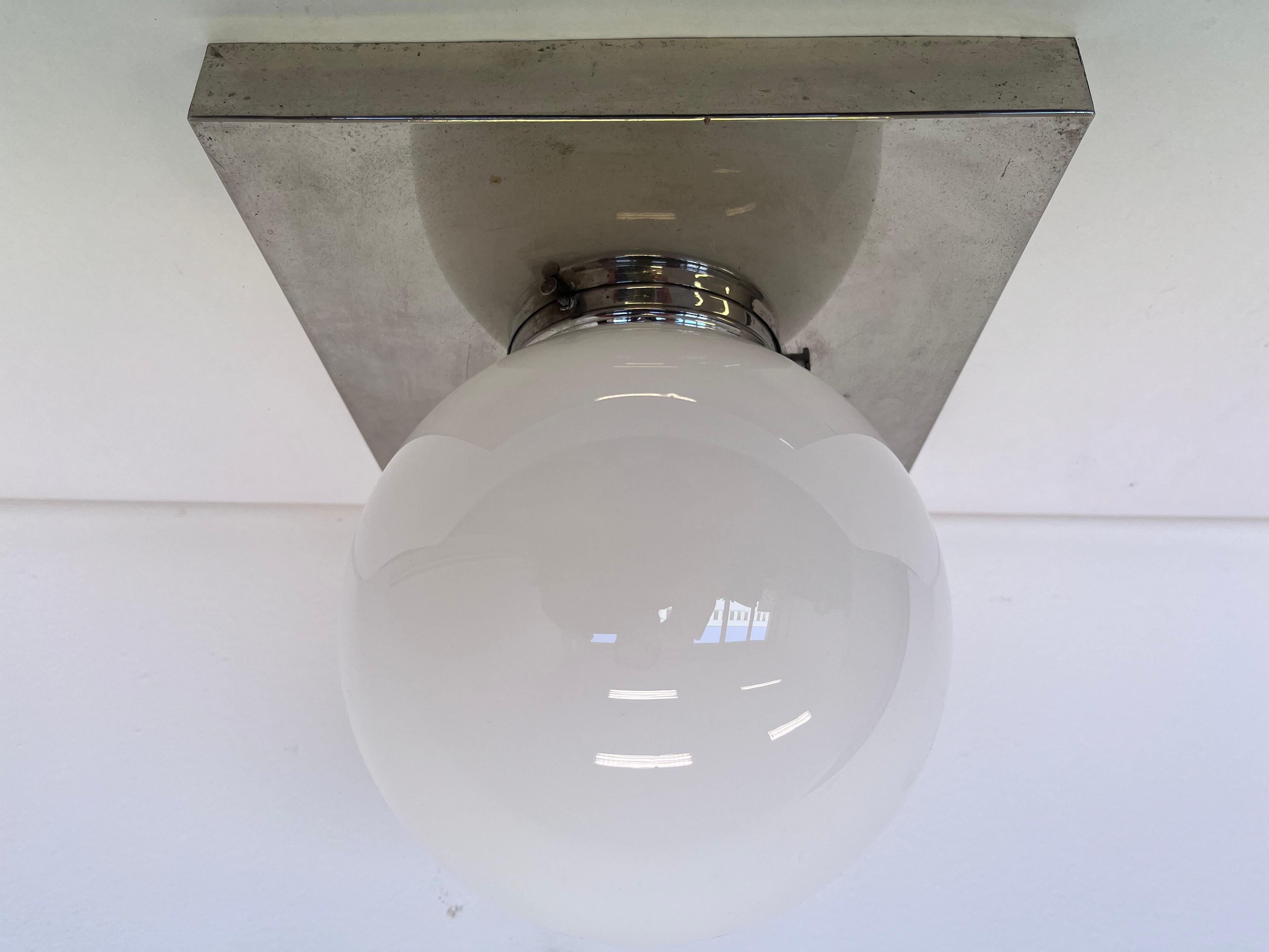 Métal Plafonnier / encastré Bauhaus, années 1930 en vente