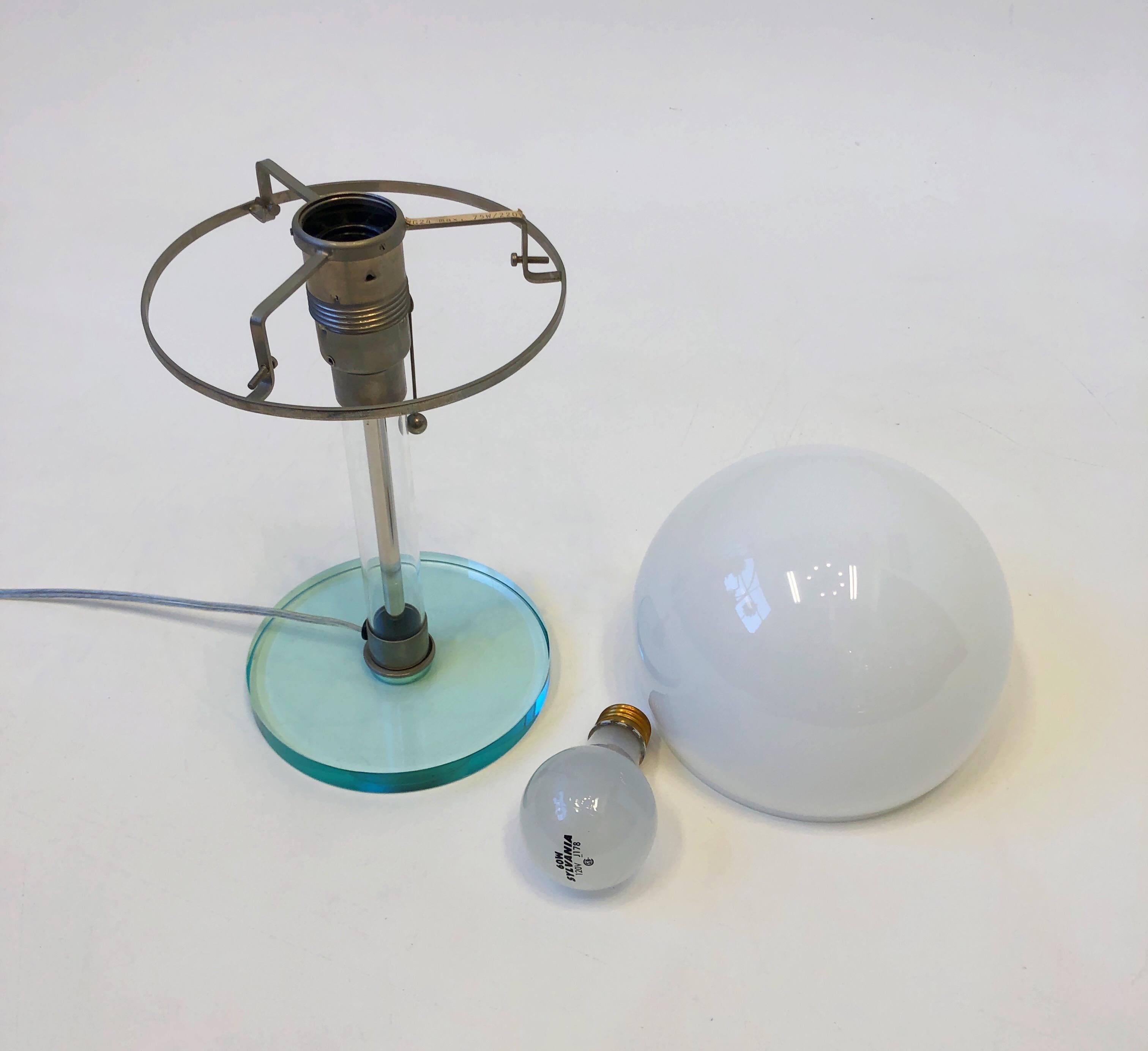 Lampe de bureau Bauhaus par Wilhelm Wagenfeld Bon état - En vente à Palm Springs, CA