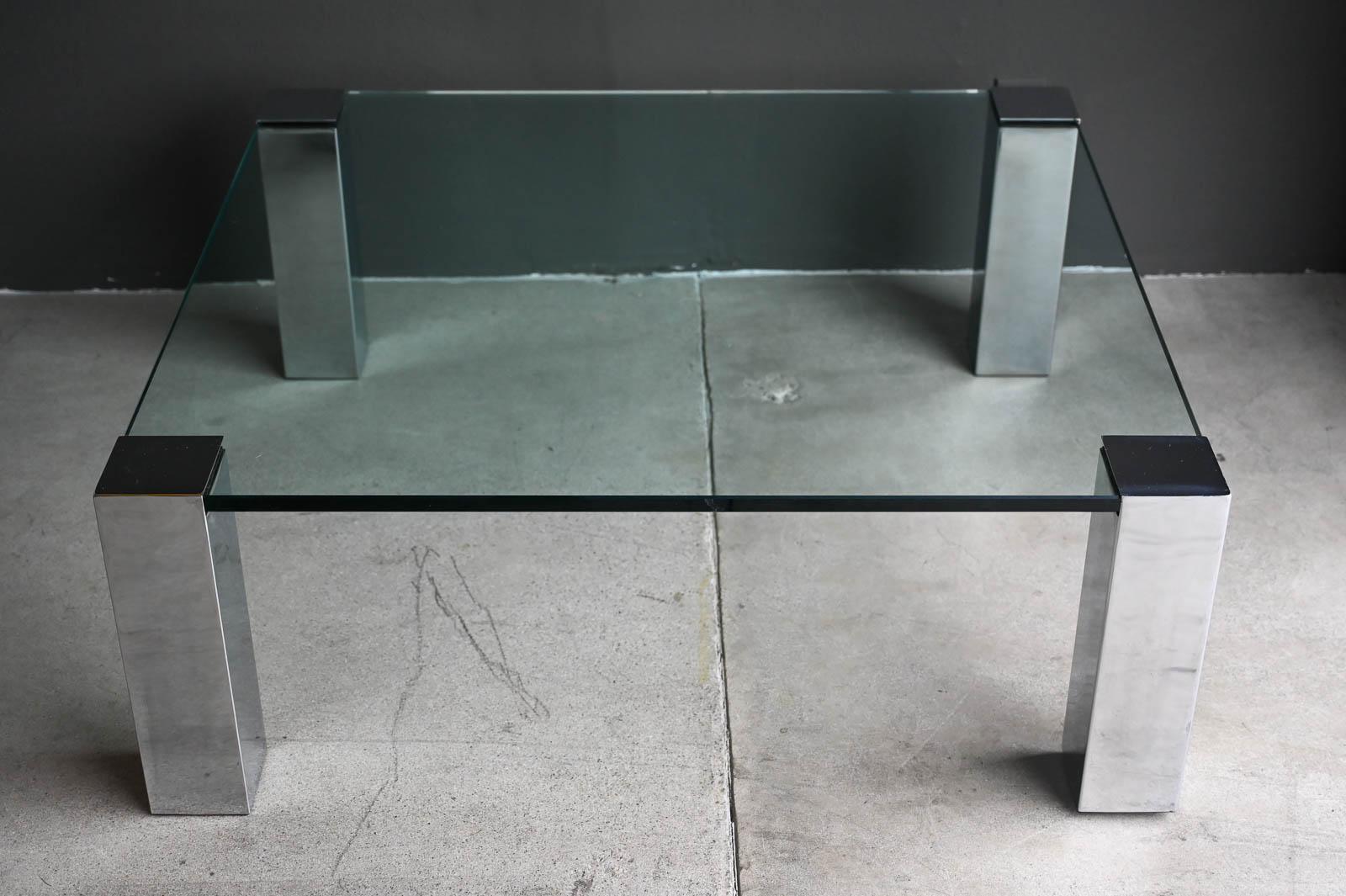 Chrome and Glass Coffee Table by Willy Rizzo for Cidue, Italy ca. 1970.  Wonderful vintage condition, this classic coffee table is a great size with heavy thick 3/4